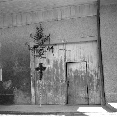 bei Familie Lenzi an der Hauptstrasse im Unterdorf (SGV_04N_00687)