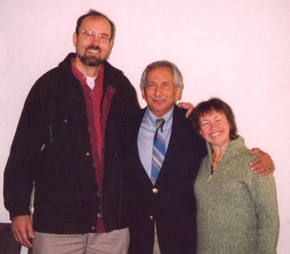 Chuck May, Henry & Jasmin Fricker in Melbourne - May 2003