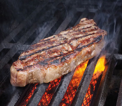La consommation de viande a baissé de 12% en 10 ans. Les Français consomment en moyenne 46 g par jour contre 58 g en 2007 (Etude Crédoc, 2018). Crédit photo : Pixabay© dbreen
