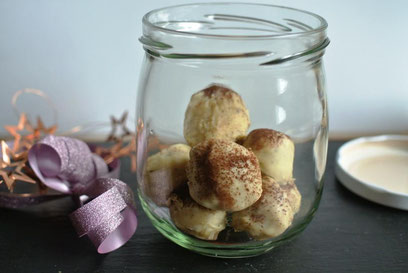 Weiße Schokolade - Pralinen als Geschenk im Glas