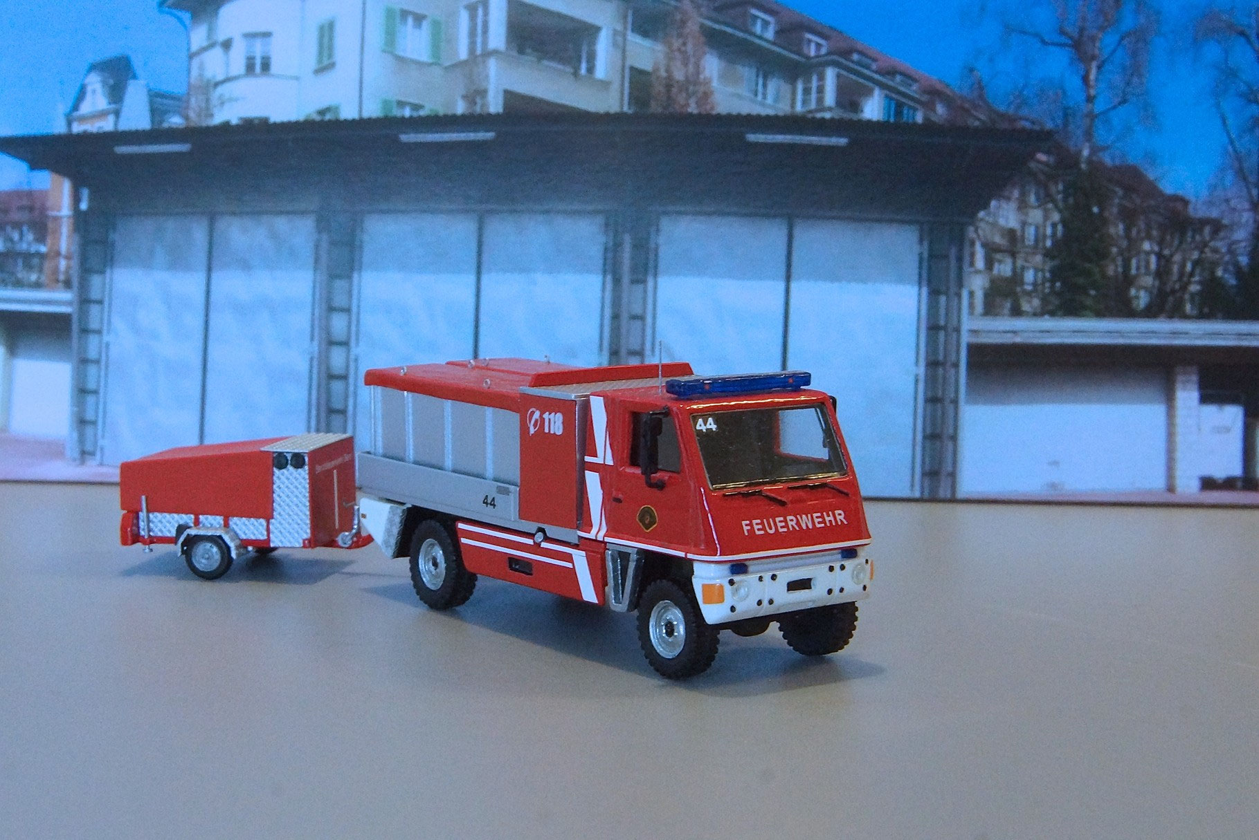 Schlauchverlegung - Die spezielle Homepage mit Schweizer Fahrzeug ...