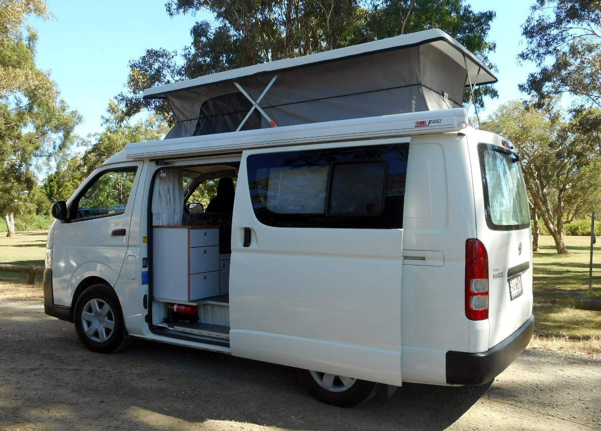 Hiace van conversion sales