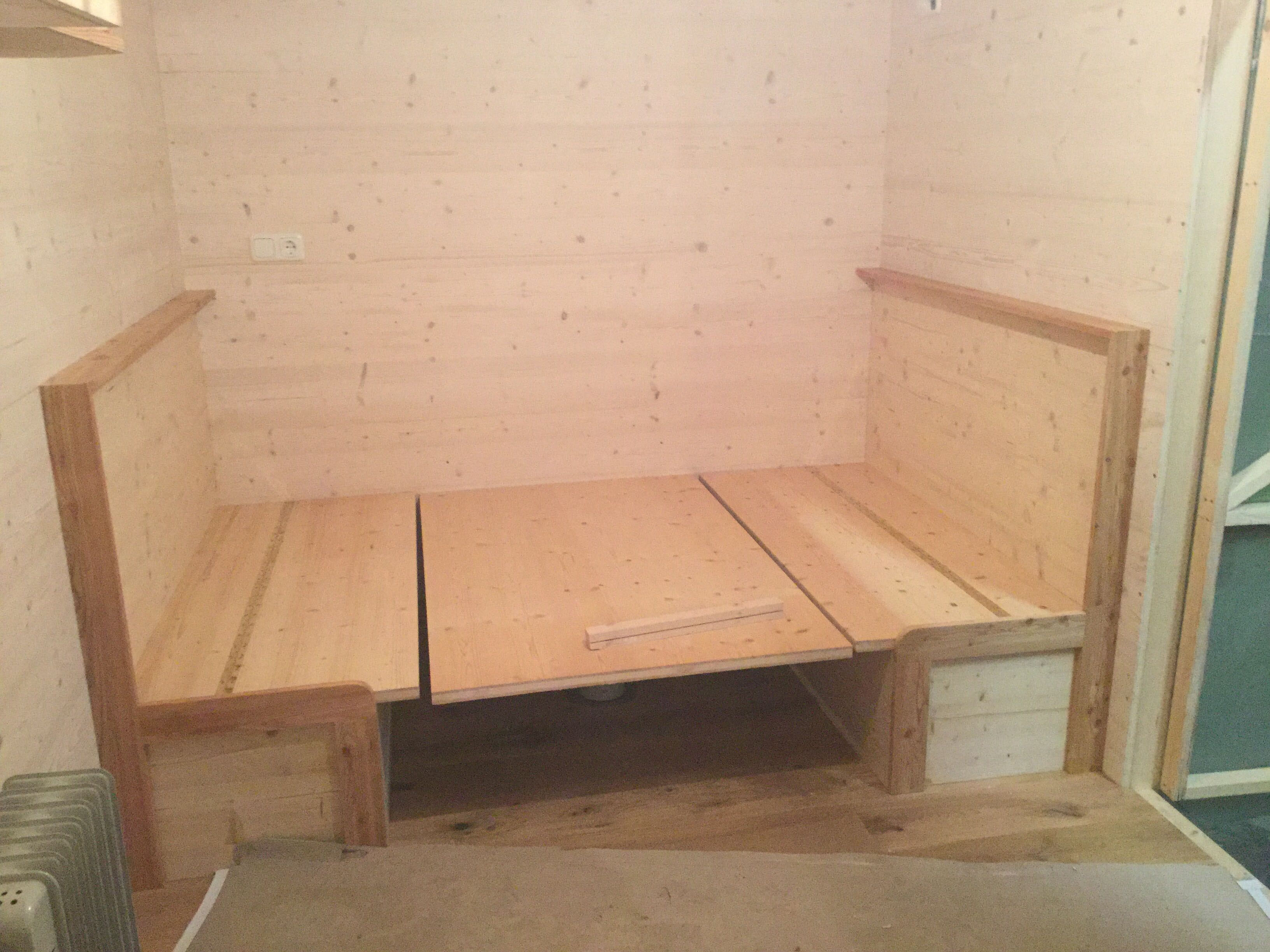 Innenausbau | Zirkuswagen & Bauwagen Innen - Holzbau Pletz