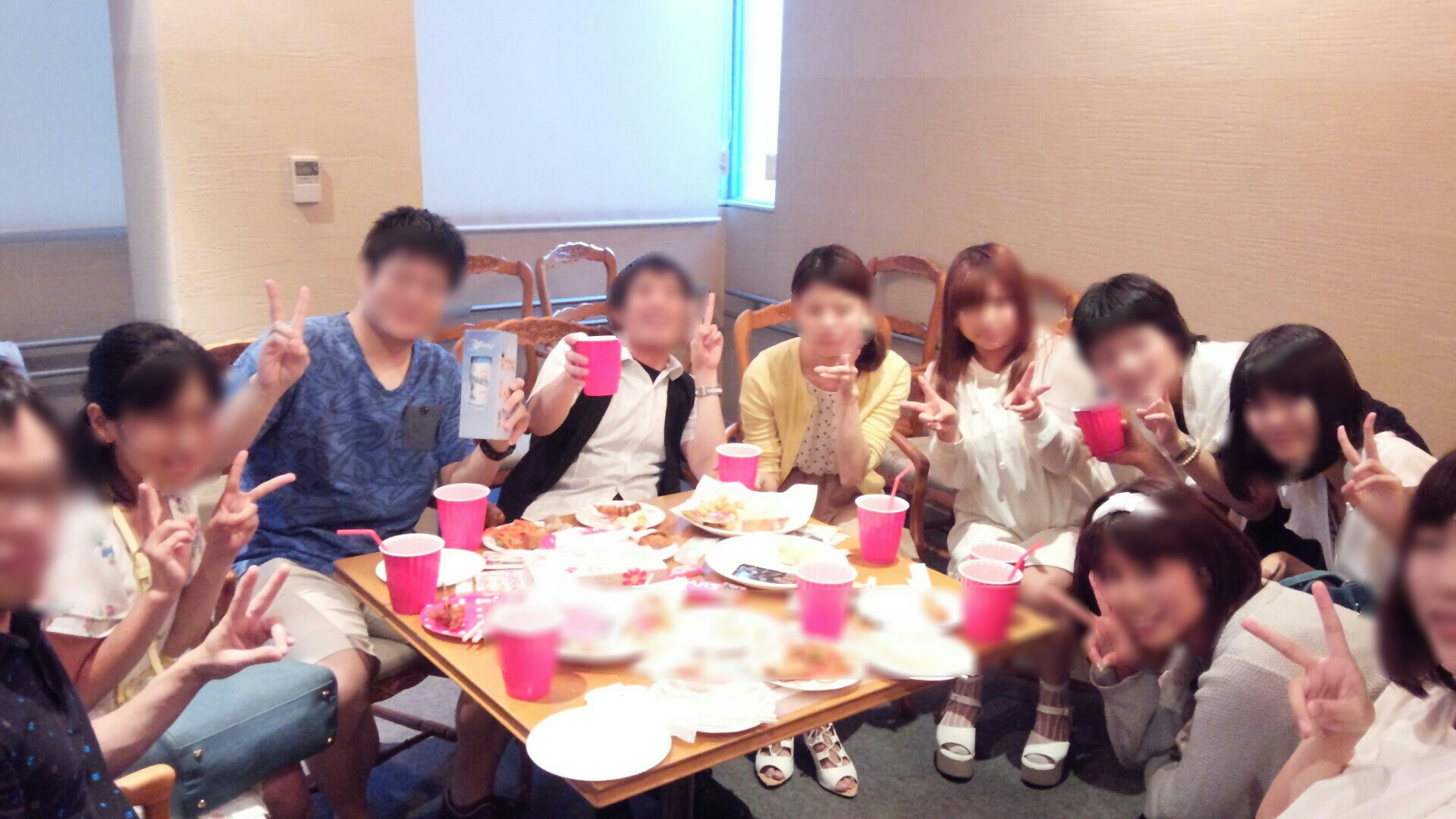 相席カフェ 恋活イベント 東京 社会人恋活サークルistコミュニティ