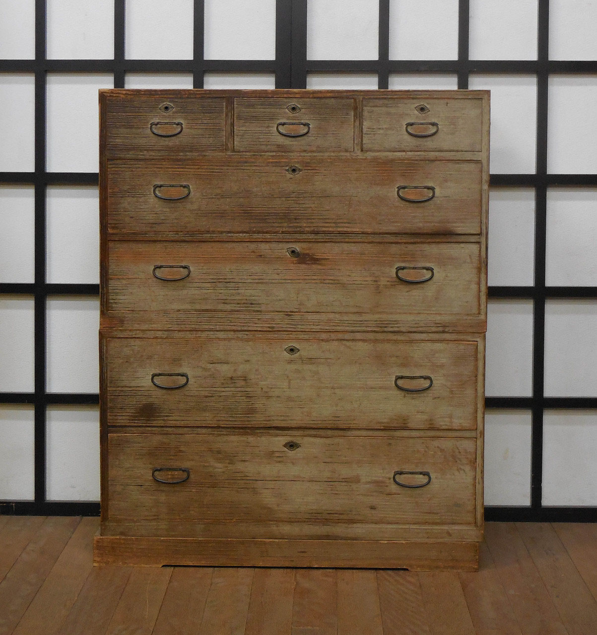 桐たんす修理再生事例2 - 桐たんす製造販売・修理・再生リメイク