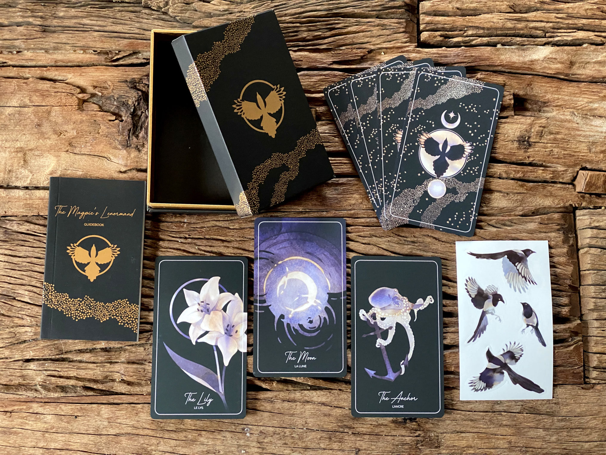 その他 The Magpies Lenormand The Magpie's Lenormand by GROSJEAN Rozenn — Kickstarter