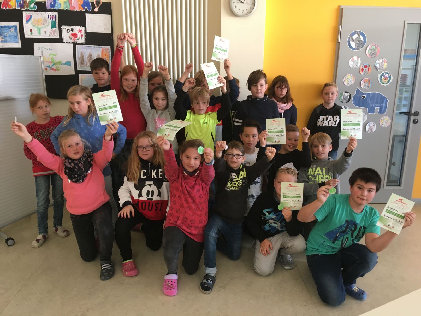 Unsere 4er holen das Laufabzeichen! der Grundschule FuldatalSimmershausen