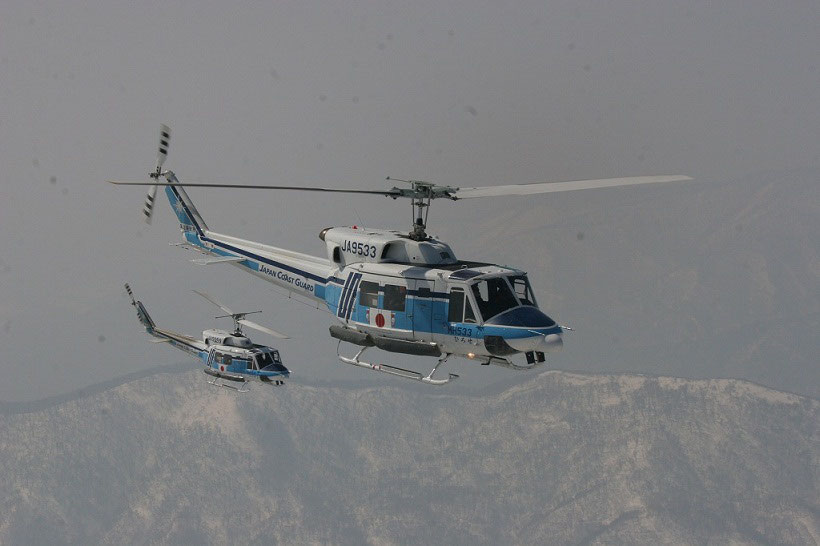 Bell 212 - モデリングプレタ スケールヘリ、スロットカーの製作代行 Bell 212 - モデリングプレタ スケールヘリ、スロットカーの製作代行