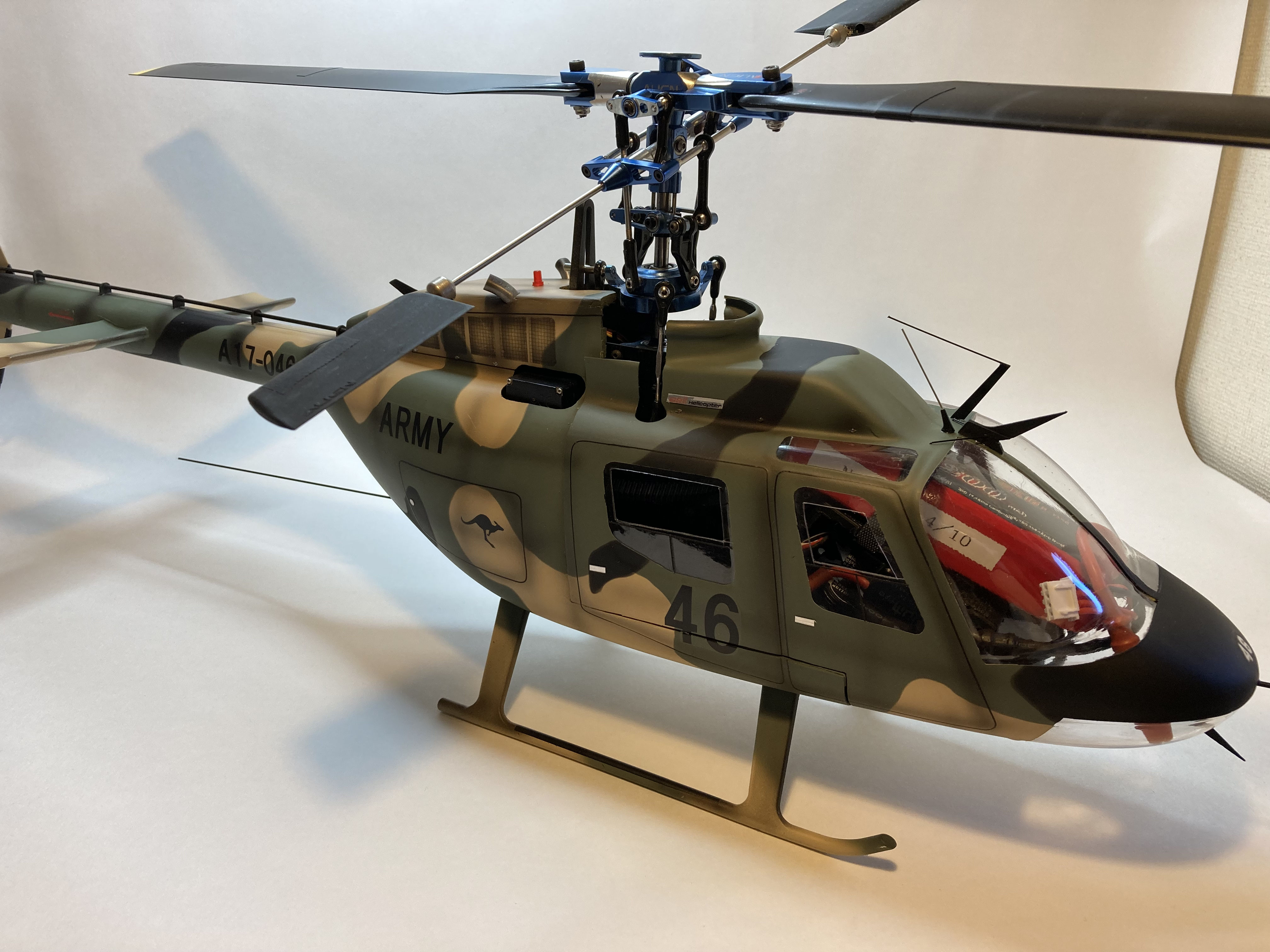 ヘリコプター 模型 618Foszc6qL._UF894,1000_QL80_.jpg