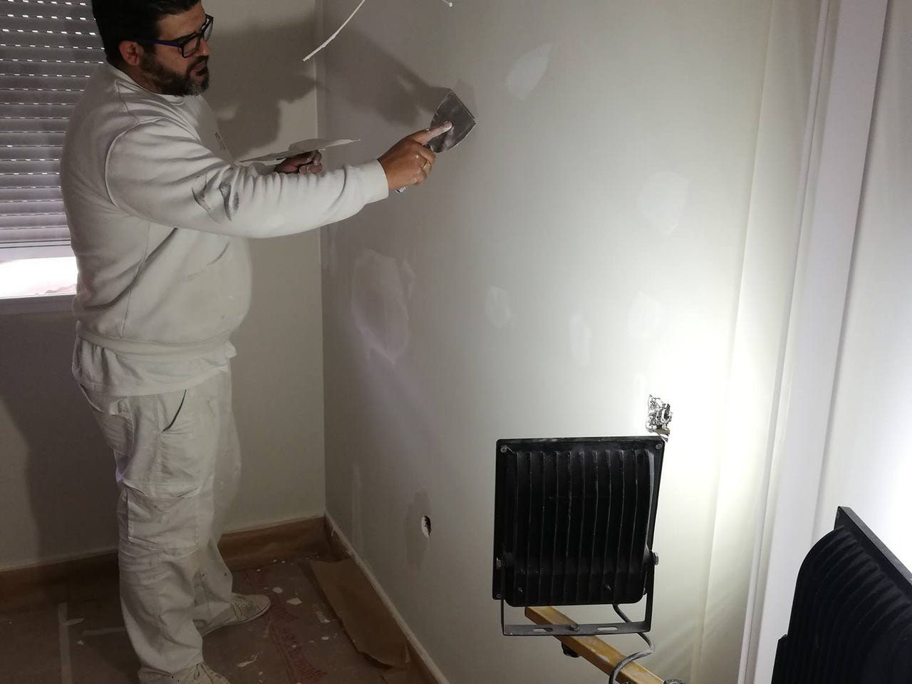 Maquina para alisar paredes de gotele Maquina para alisar paredes de gotele