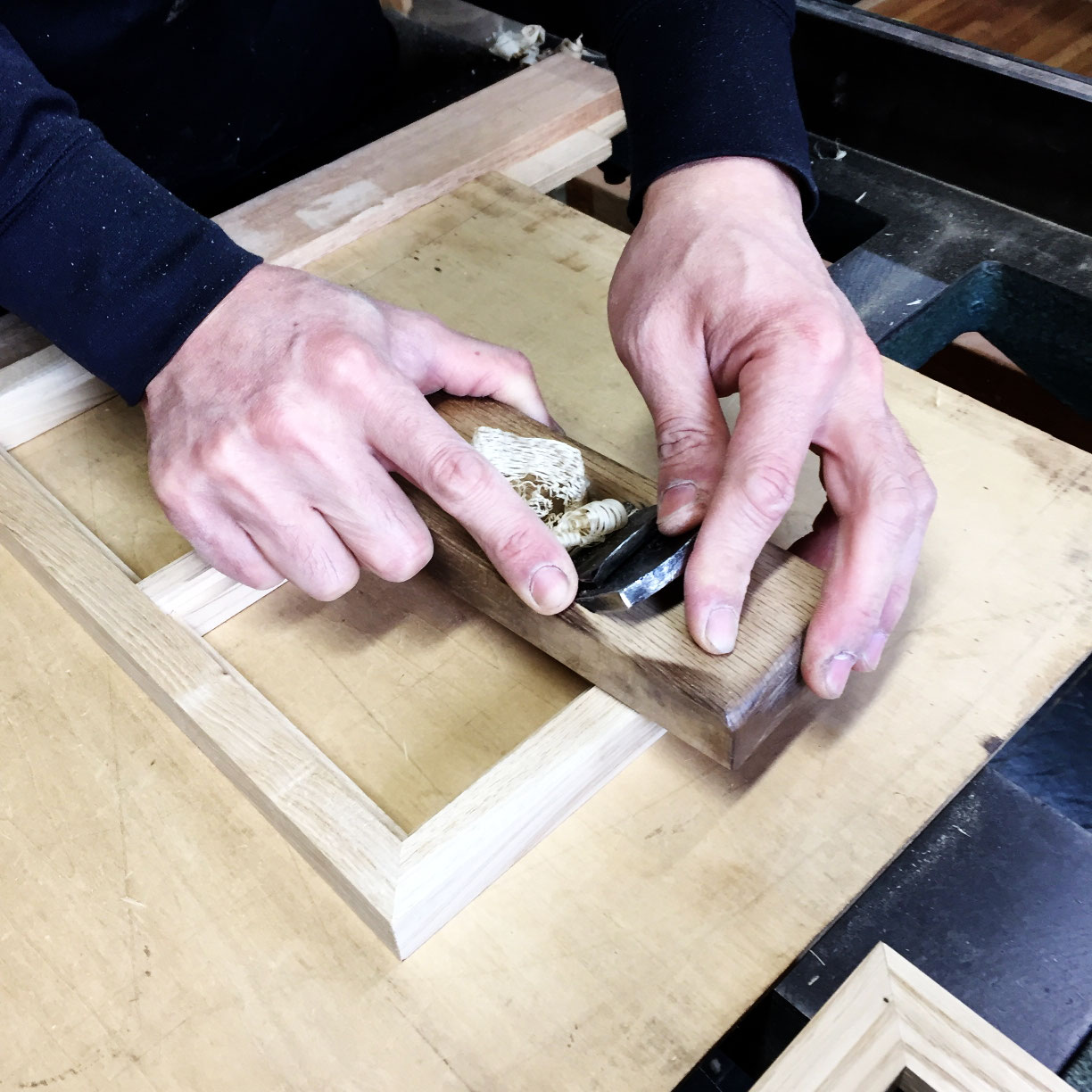 職人が作るオーダー家具 - 手作り家具・陶の木工房