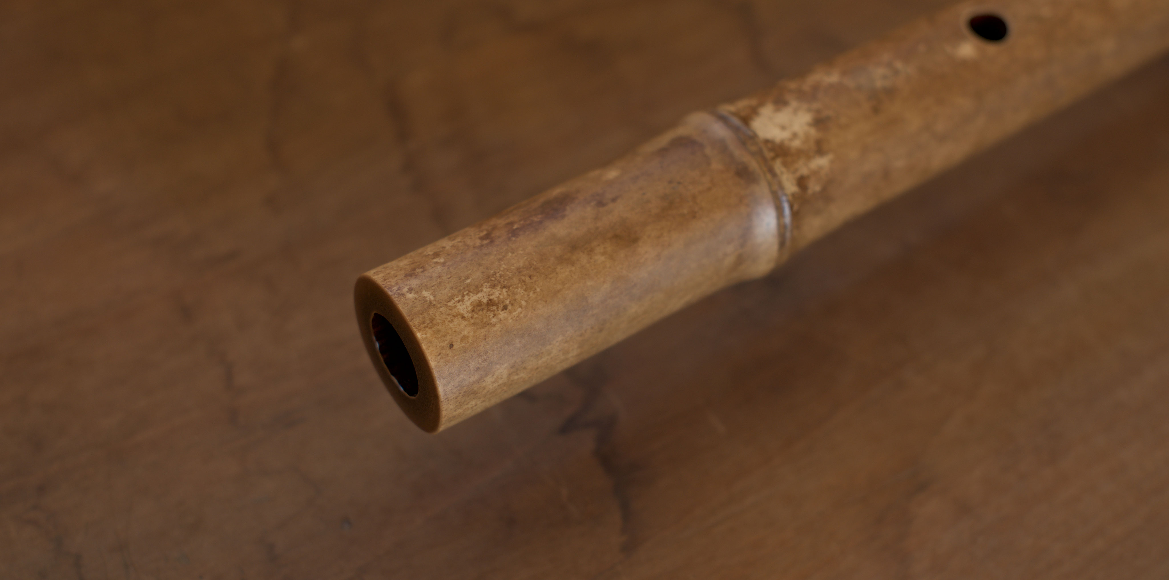 地無尺八延管　二尺四寸(呼称）G＃（A♭）調　　全長75.5cm オンラインショップ Jinashi Shakuhachi for Sale - 池上銘地無し尺八