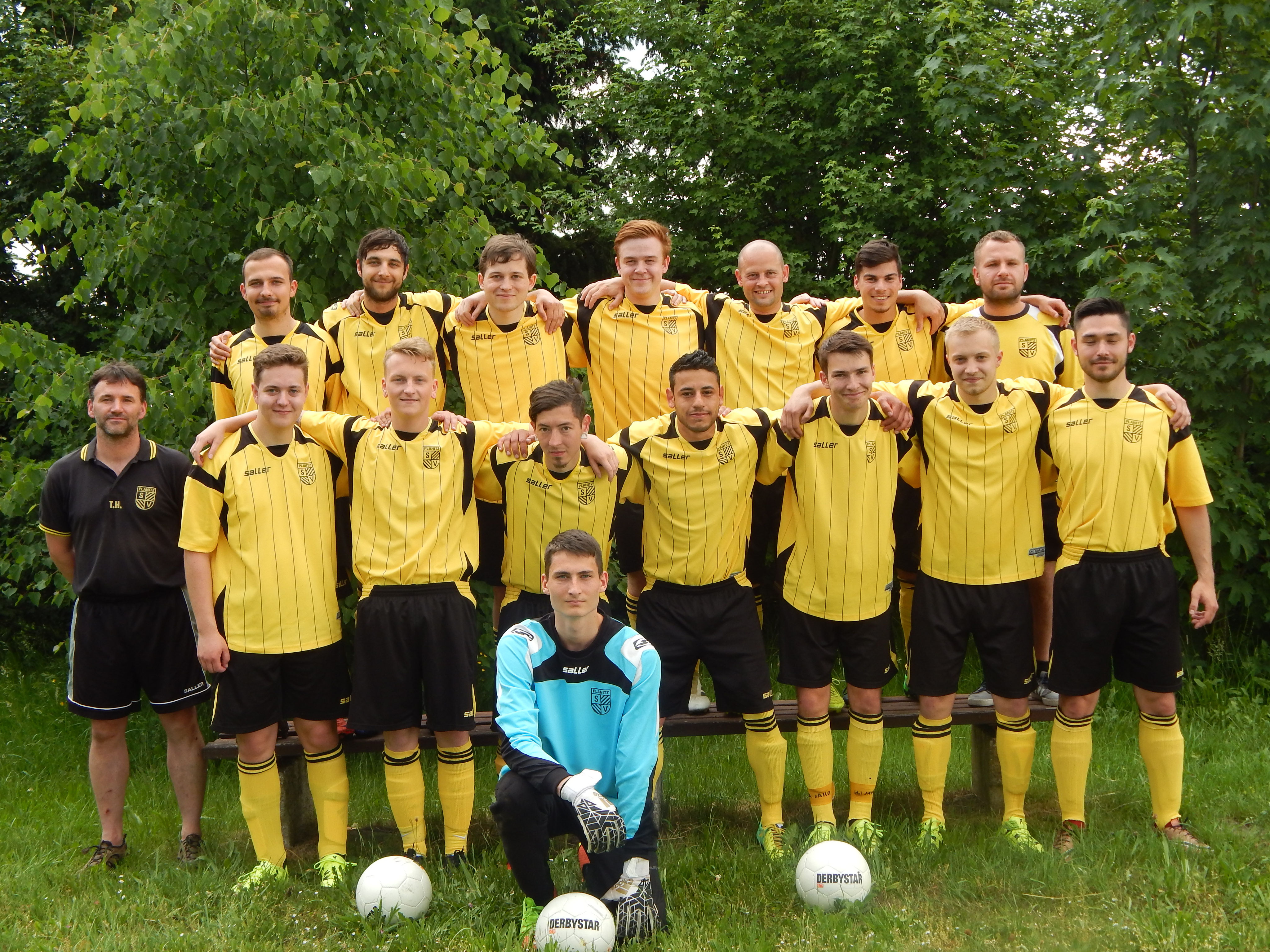 2.Mannschaft feiert Aufstieg !!! SV Planitz e.V.