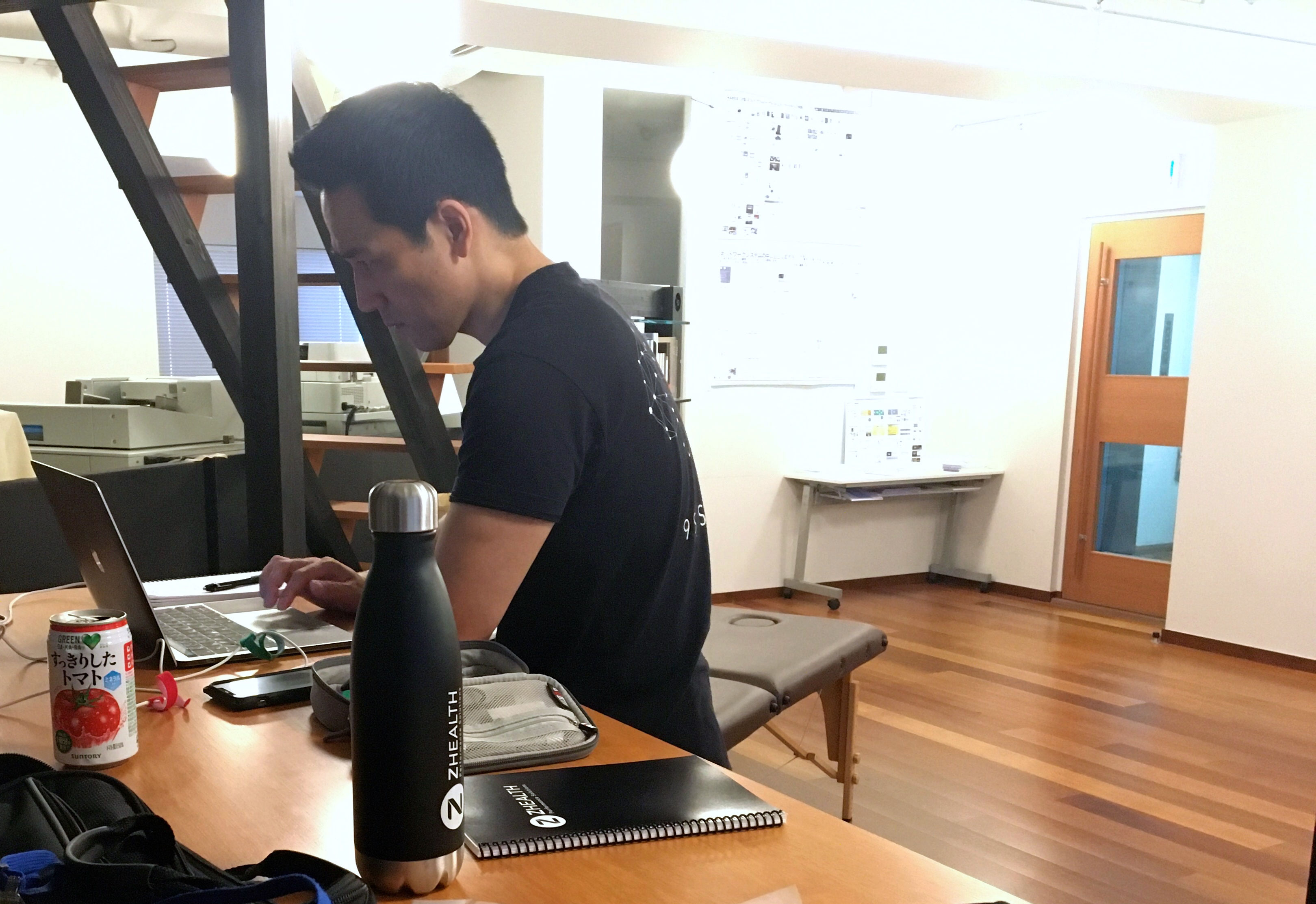 PROFILE 神経科学に基づく「神経トレーニング」 NEUROCENTRICS