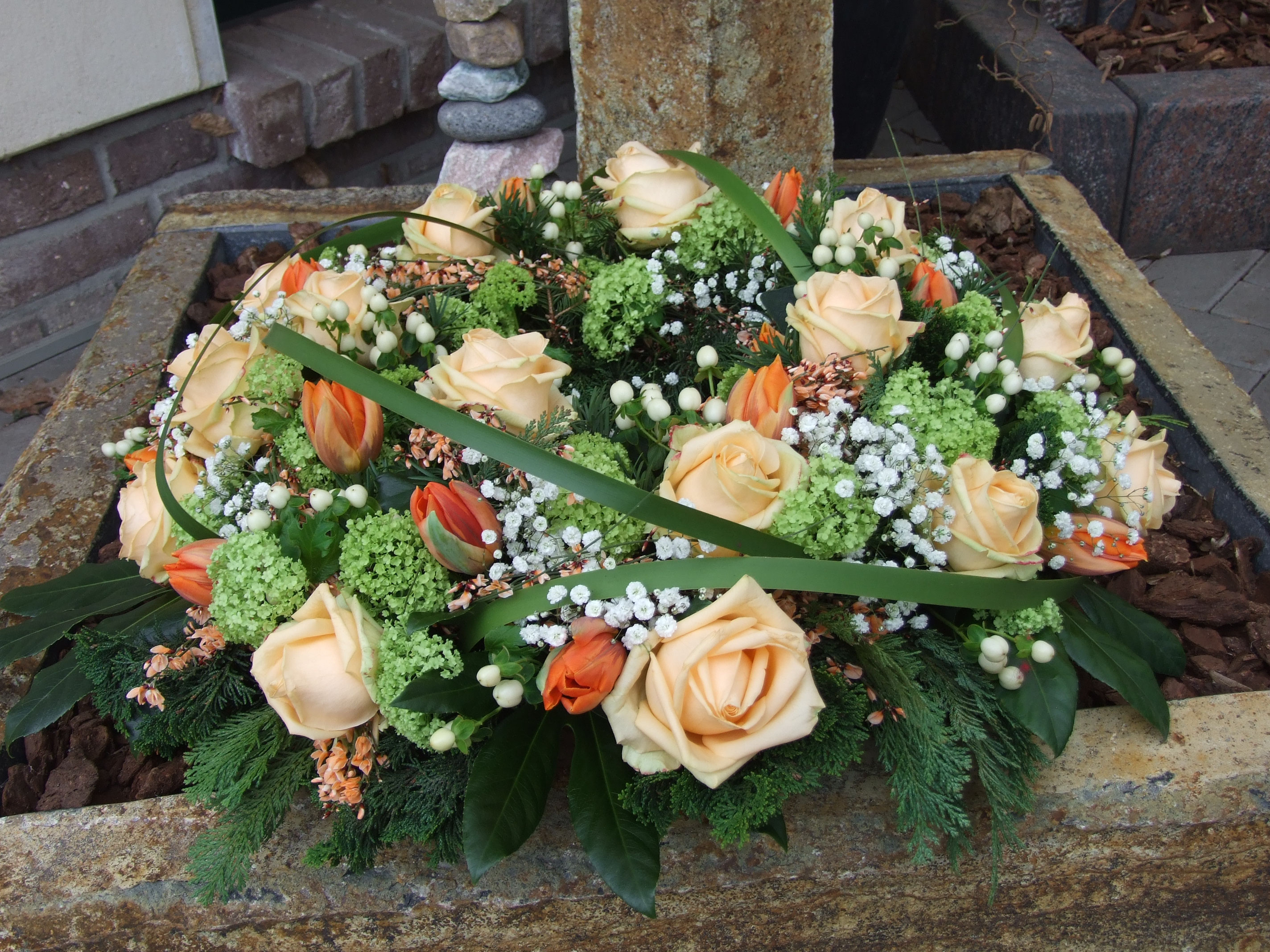 Urnenbestattungen Blumen Wegenaer in Xanten