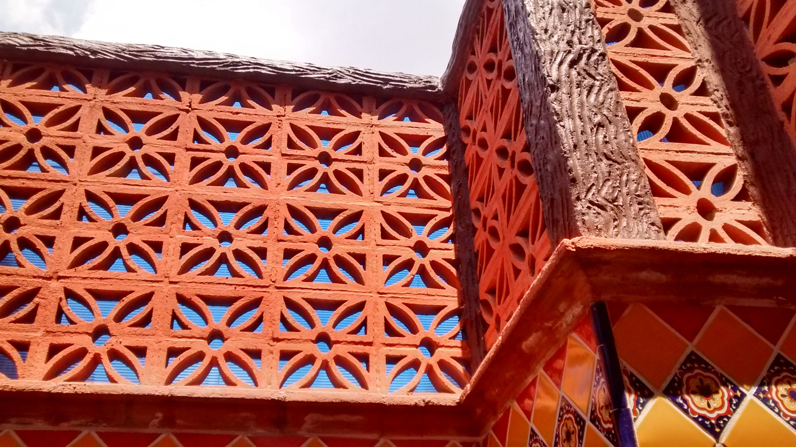 CELOSIAS DE BARRO - AZULEJO TALAVERA, TEJAS DE BARRO, AZULEJO RUSTICOS