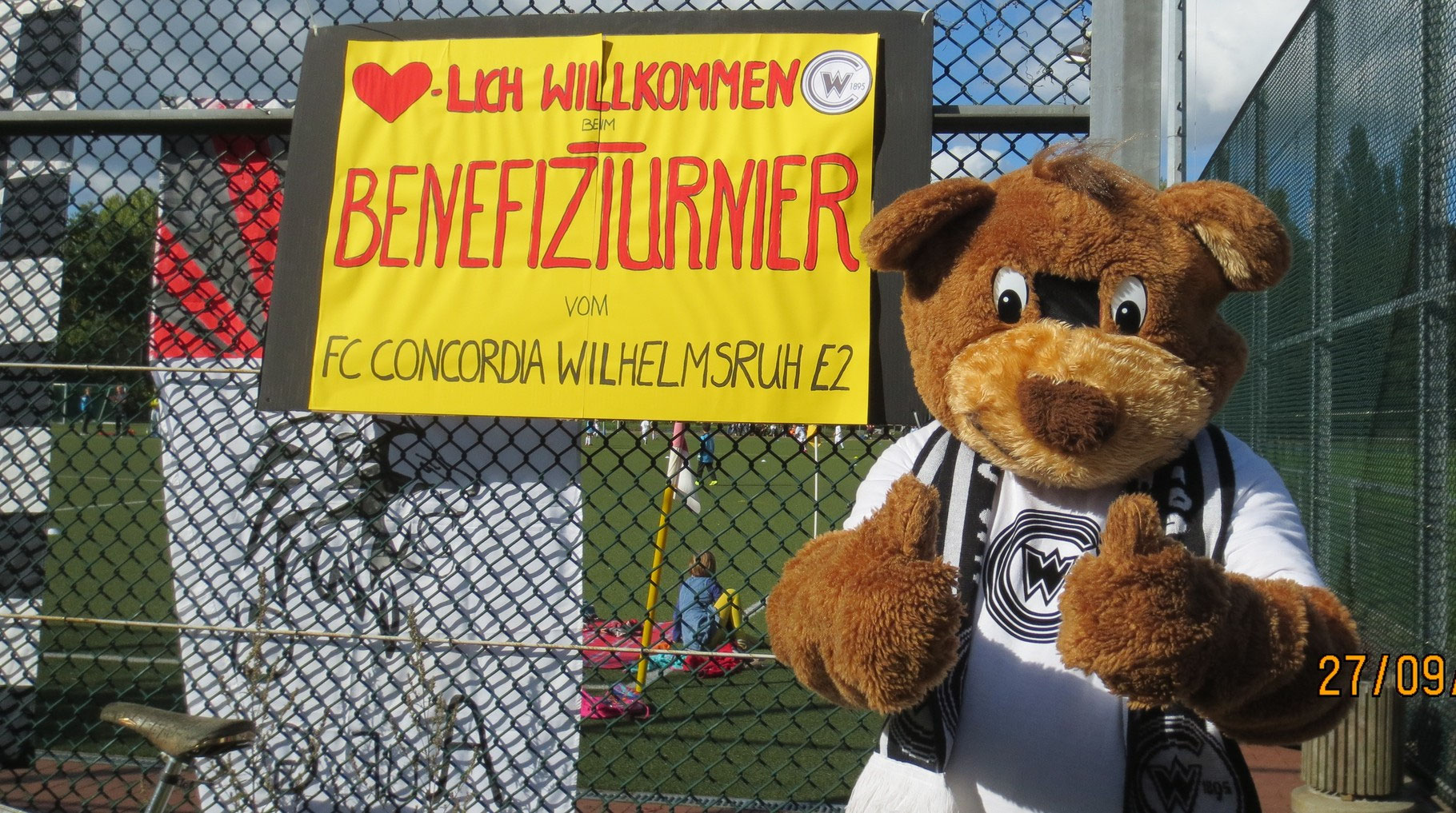 Benefizturnier der E2 am 27.09.2015 FC Concordia Wilhelmsruh Jahrgang