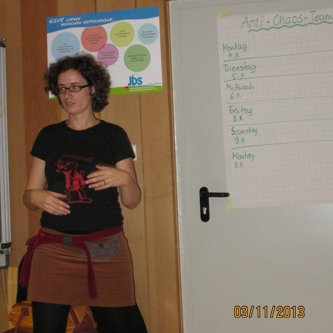 Herz Mit Armen Aus Mehreren Bildern App