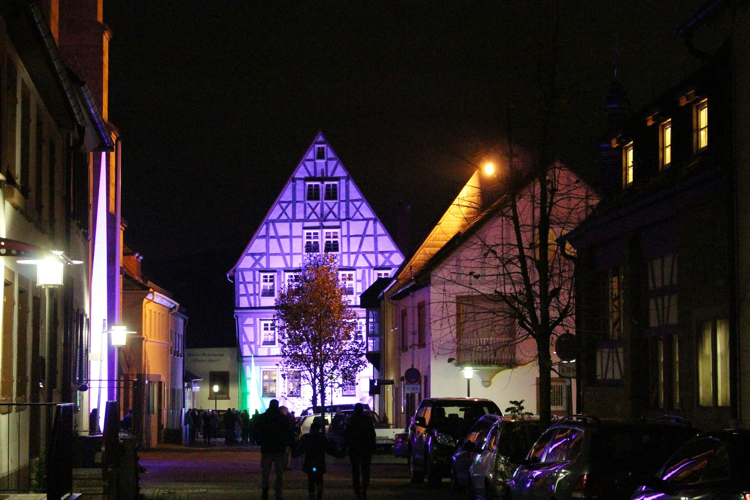 Blaues Haus - Illumination - Otterberg 24