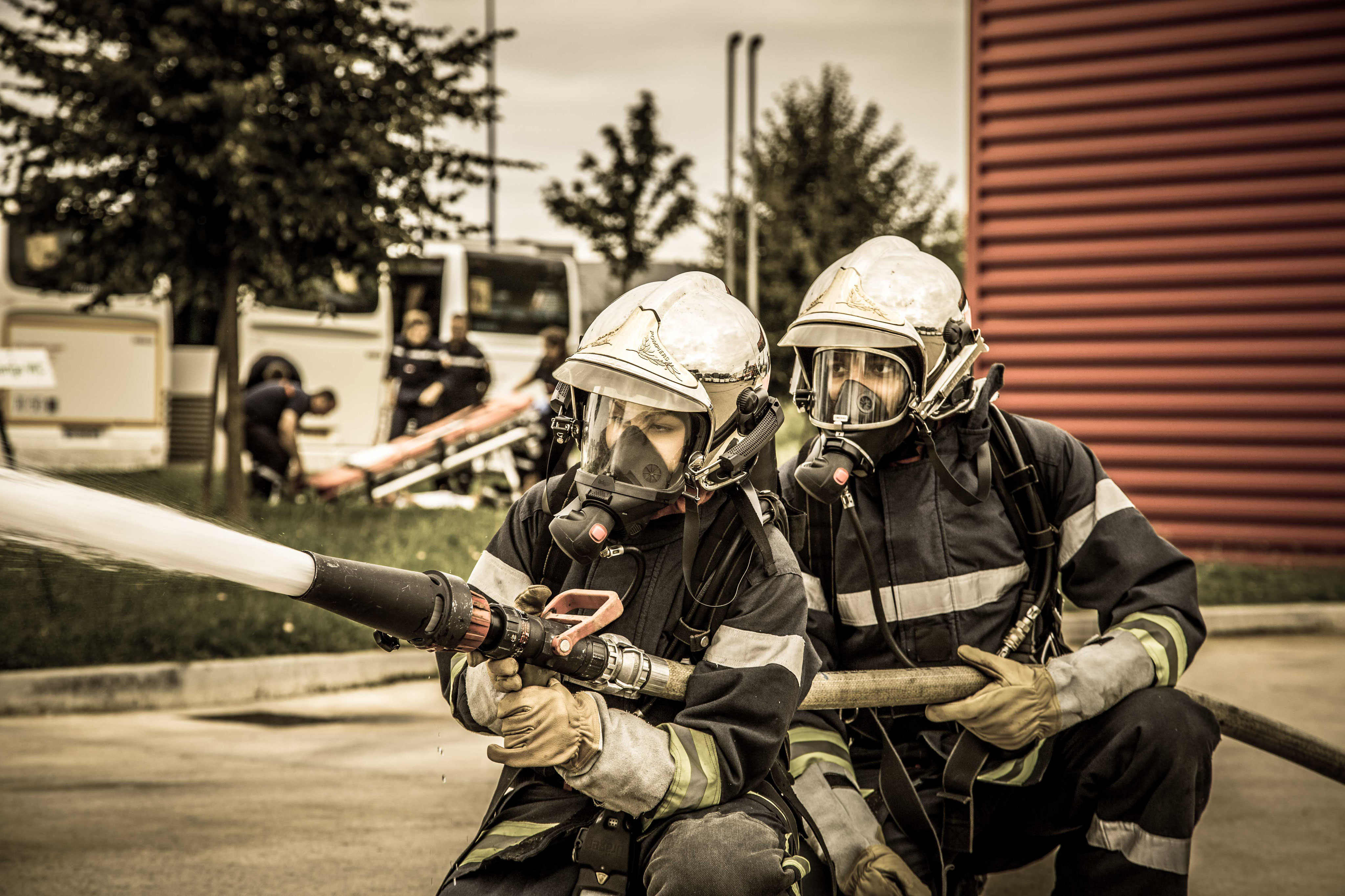 Qu'est-ce qu'un sapeur-pompier volontaire ? - sdis-19 Pompiers de la Corrèze