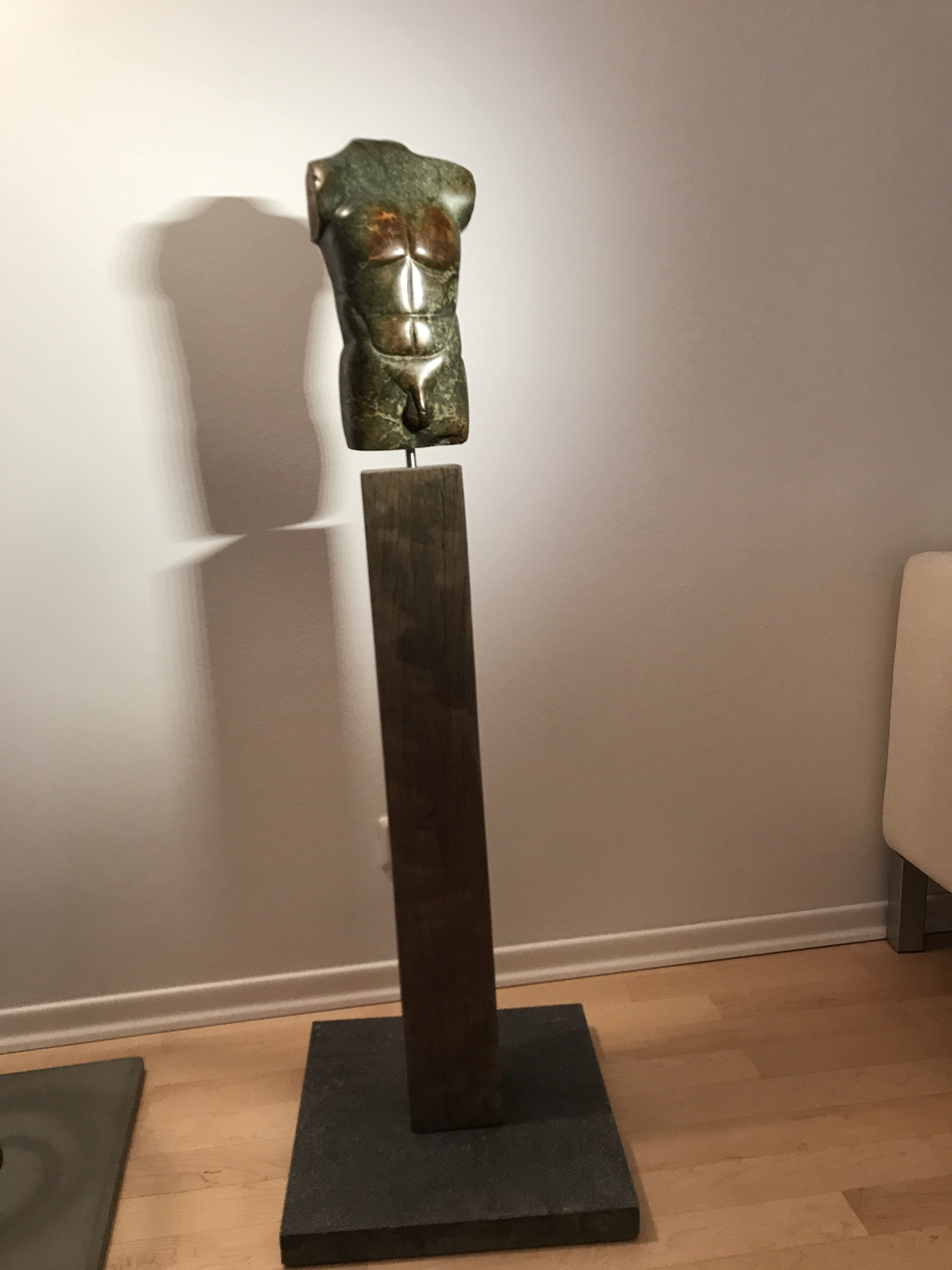 Adonis: Skulptur / Torso aus Serpentin Stein, Skulpturen aus stein