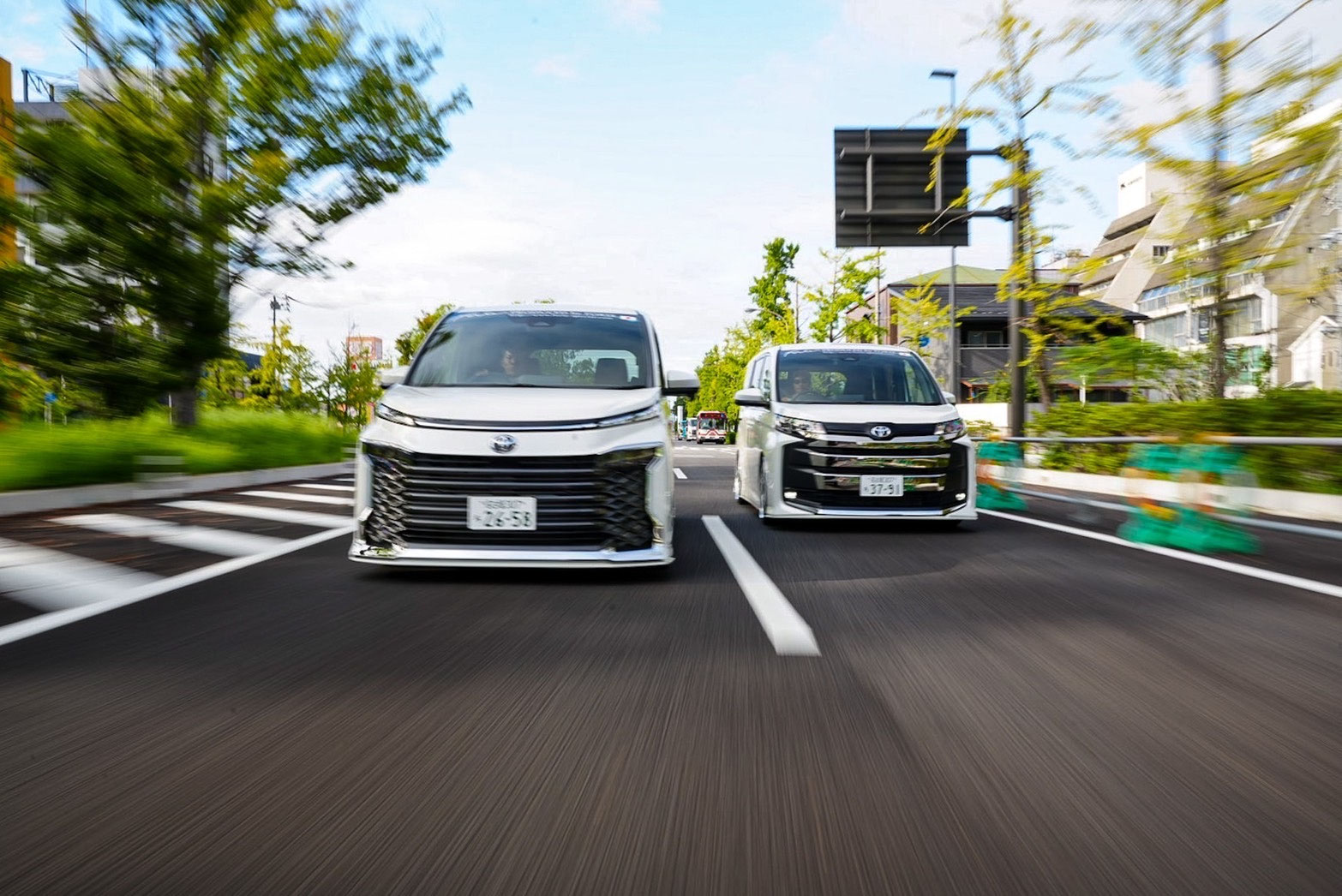 新品未使用✨現行フォルテフォルテ　シアーシャツ　オレンジ　L 定価72600円 新品未使用✨現行フォルテフォルテ シアーシャツ オレンジ L