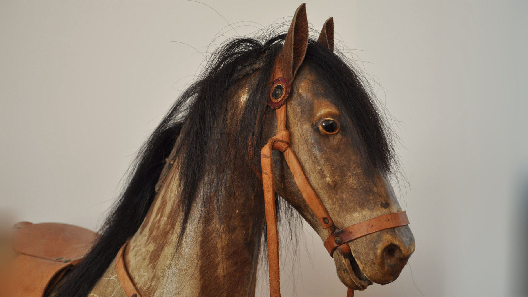 Antike Holzmöbel - Restaurierungswerkstatt Hirschberg