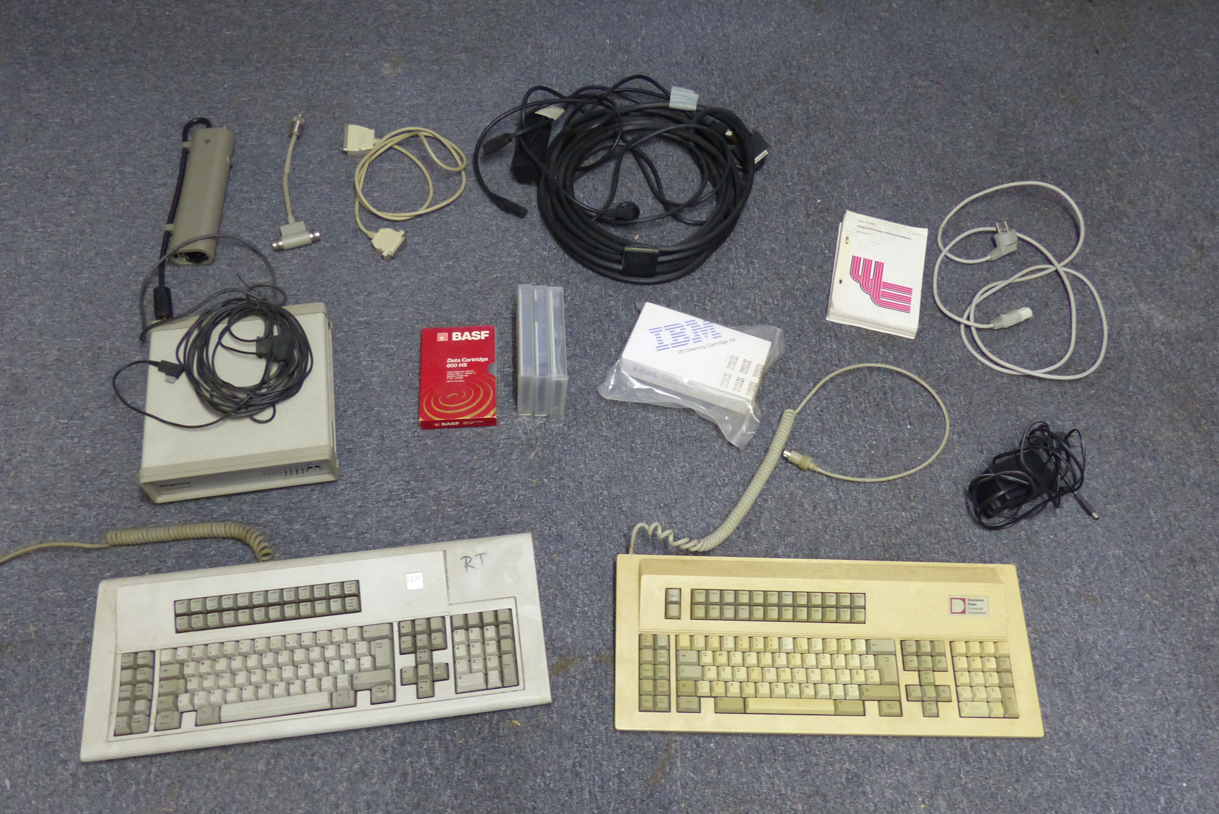 IBM AS/400 B20 - Museumsstück zu verkaufen (nur komplett) - Robert ...