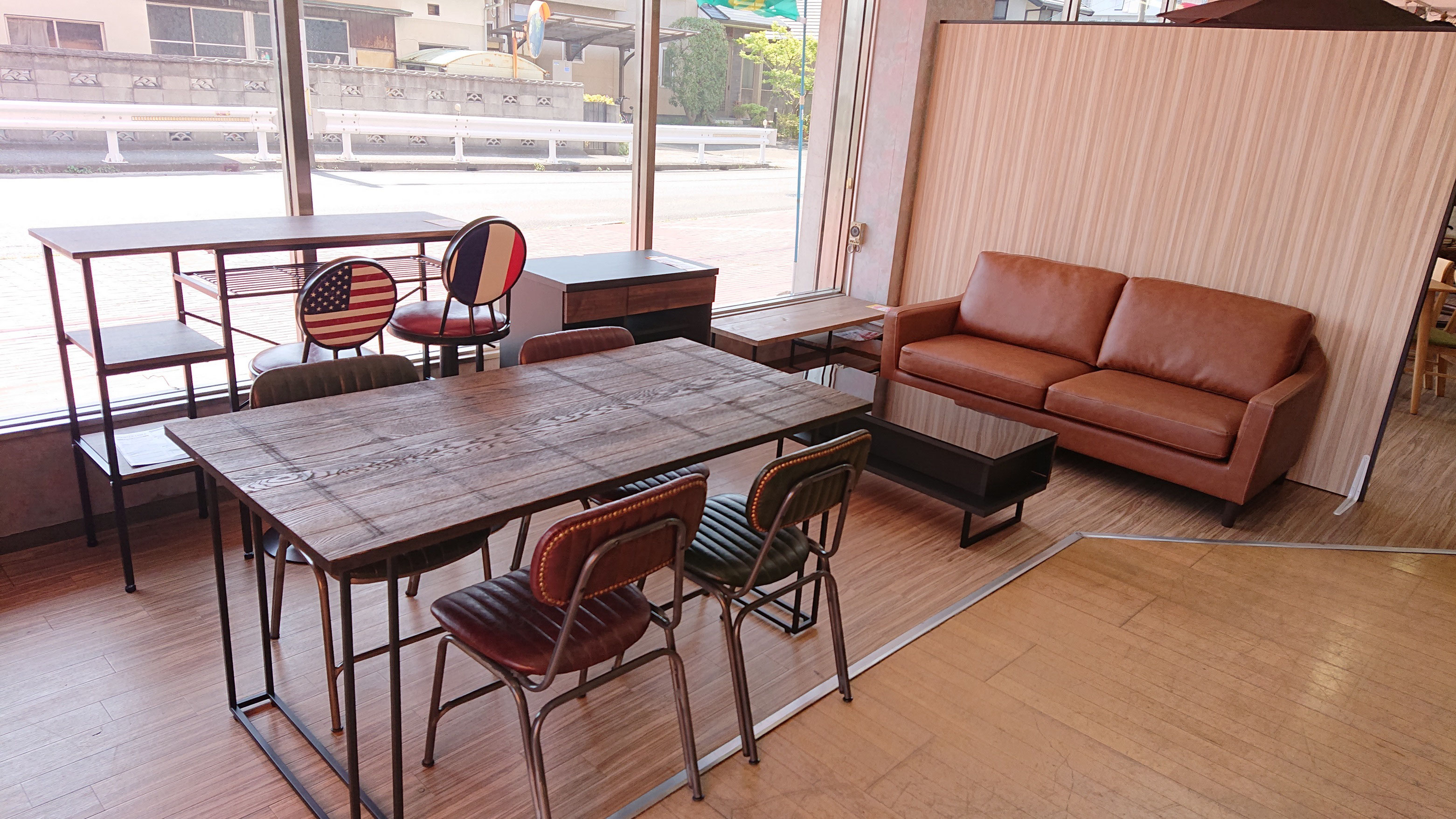 店舗情報 ニシオカ家具 松山市 おすすめ家具
