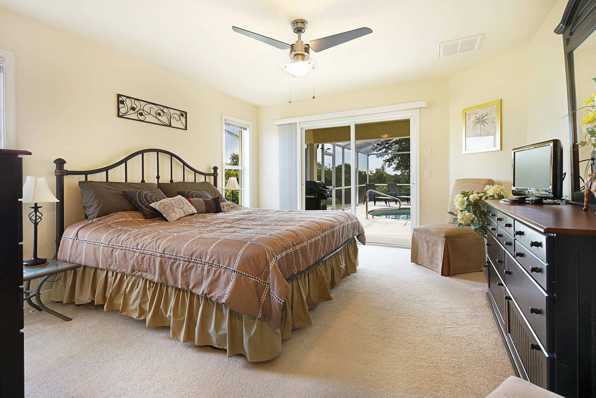 Schlafzimmer - master bedroom (Kingsize) - www.florida-cimarron.de