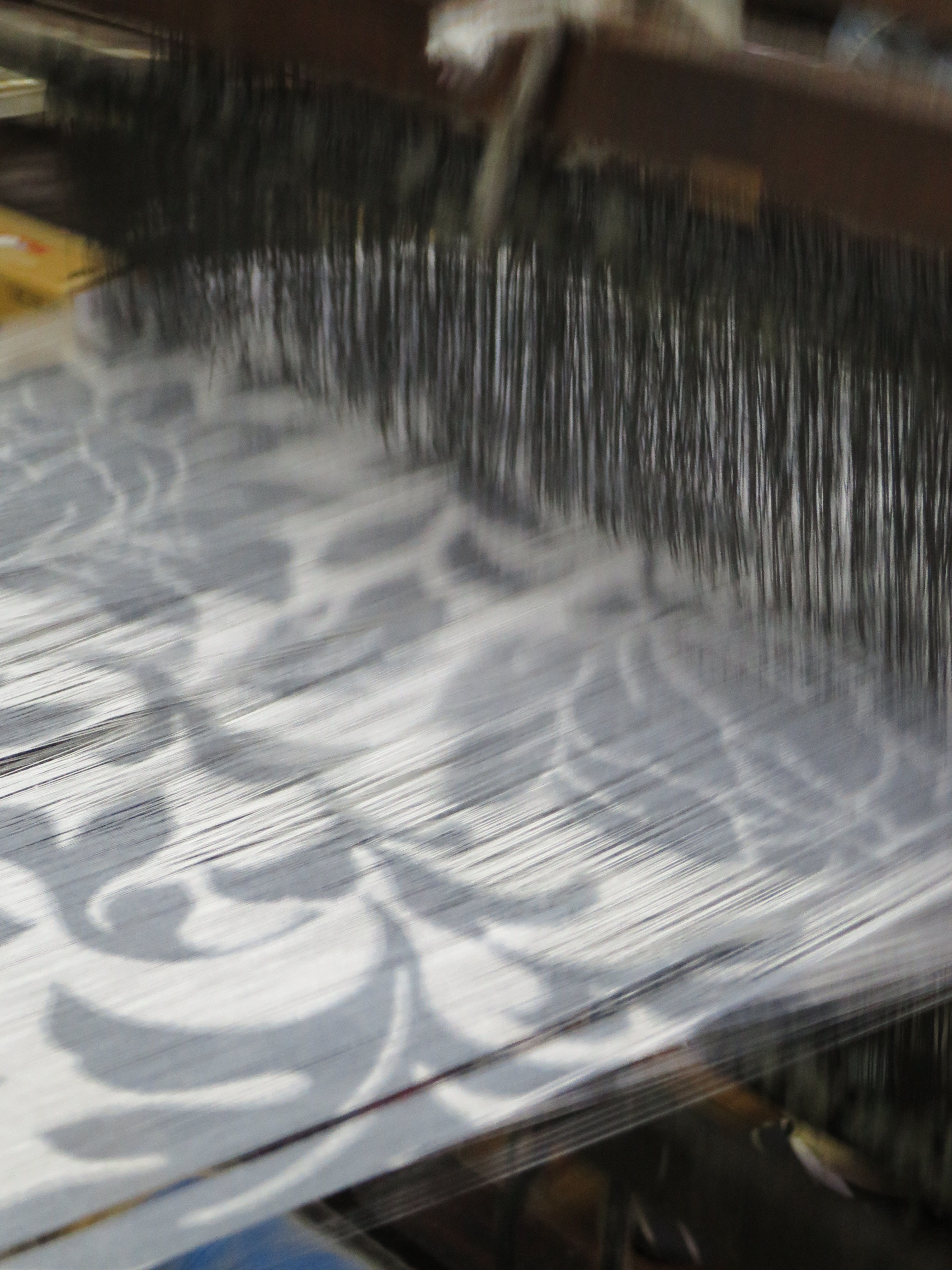 ハタオト - 新啓織物 銘仙、秩父銘仙、復刻銘仙 ほぐし織りを