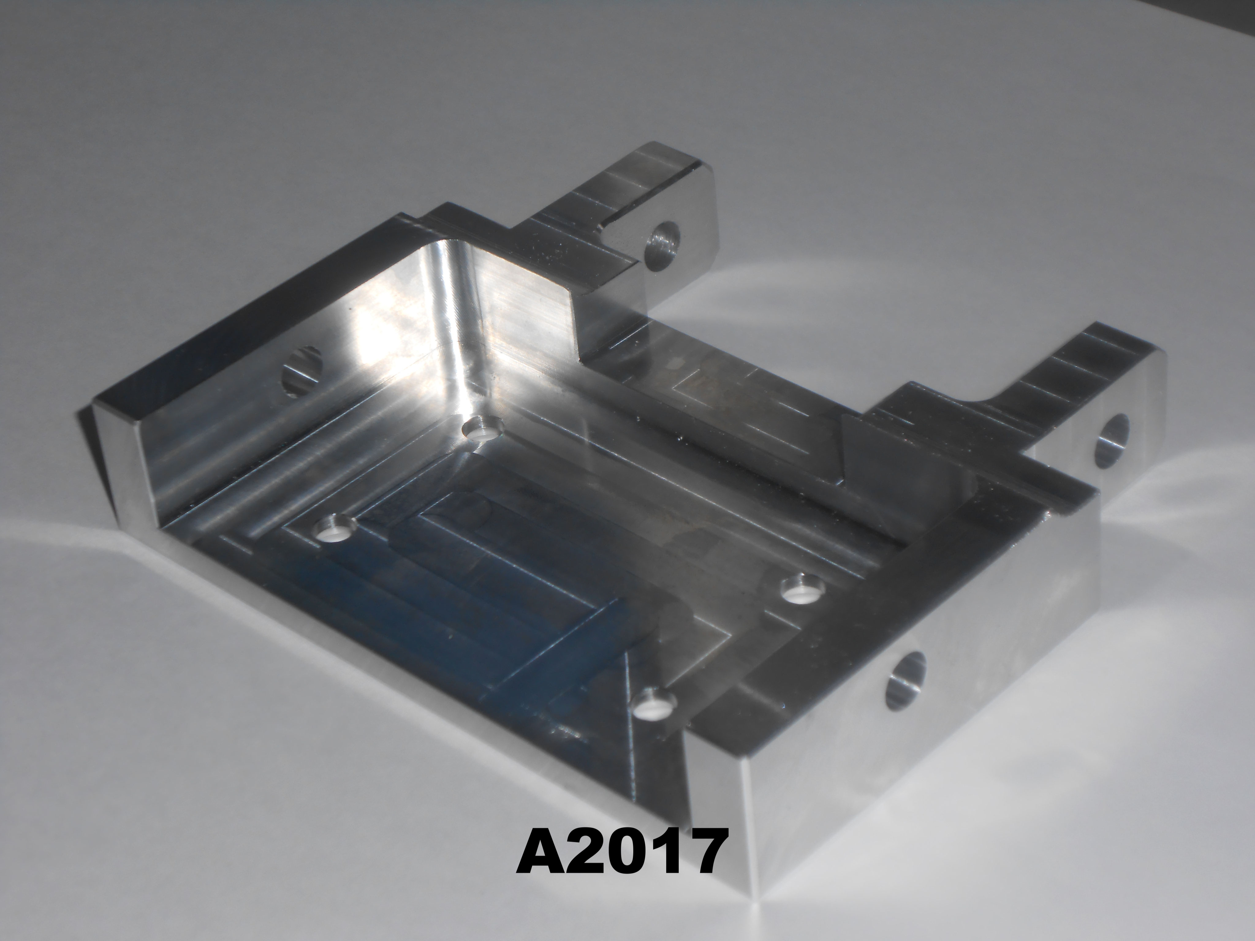 製品情報 - アルミ、ステンレス、ss400の精密部品加工は埼玉県 製品情報 - アルミ、ステンレス、ss400の精密部品加工は埼玉県