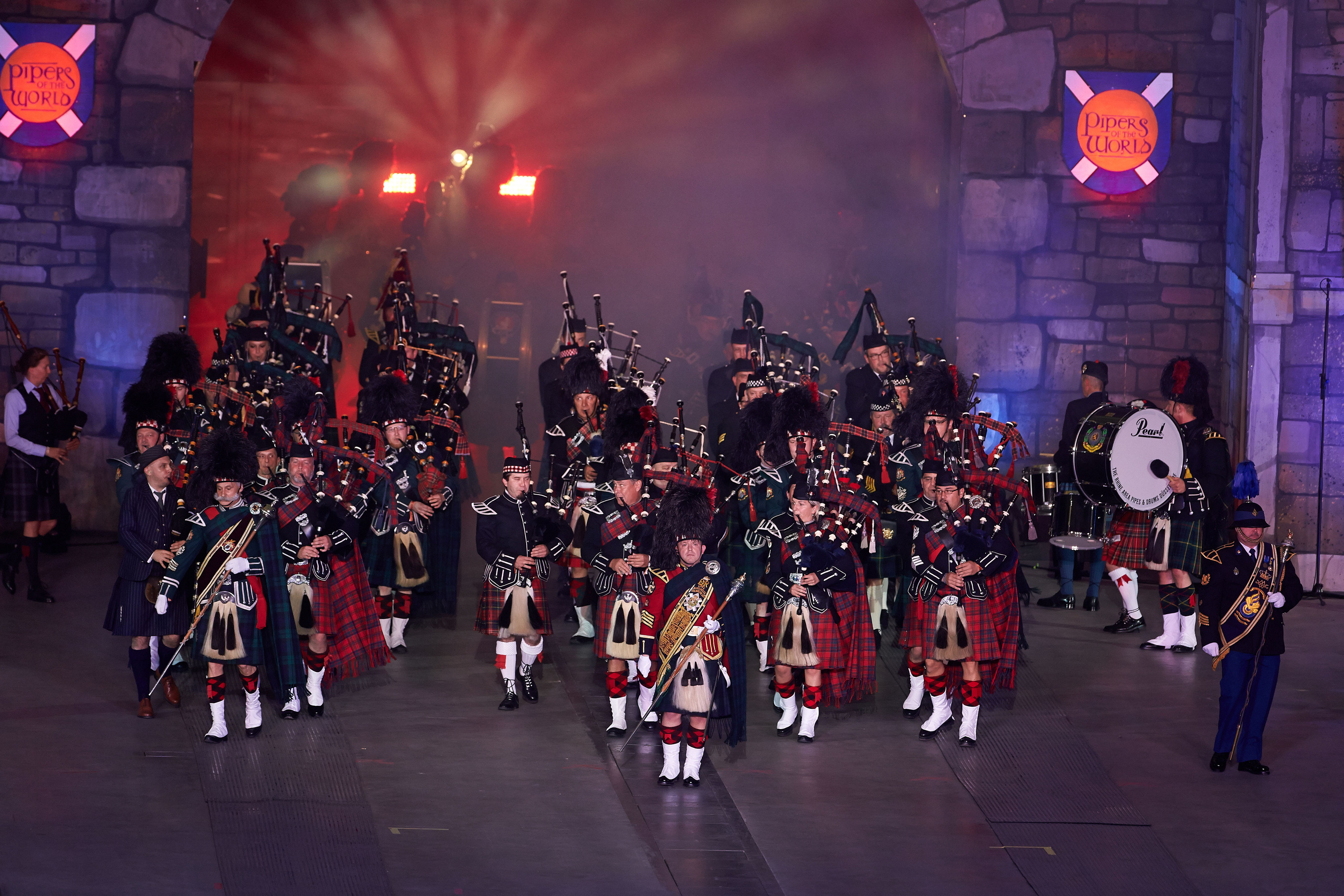 Gallery Pipers Of The World