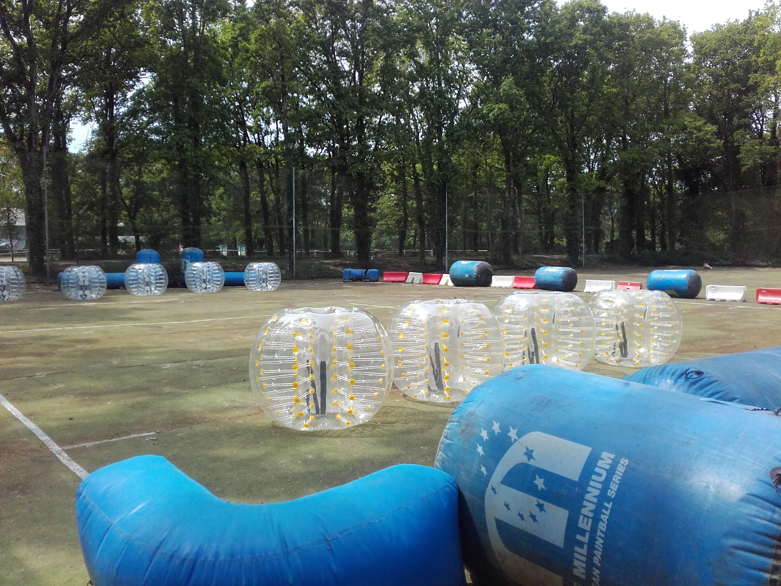 Bubble foot paintball, laser game, bubble foot, Guerande, 44