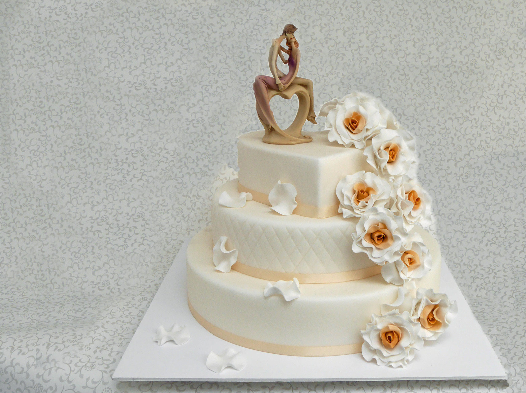 Tortengalerie Feine Tortenschmiede Hochzeitstorte Fur Bonn Siegburg Koln