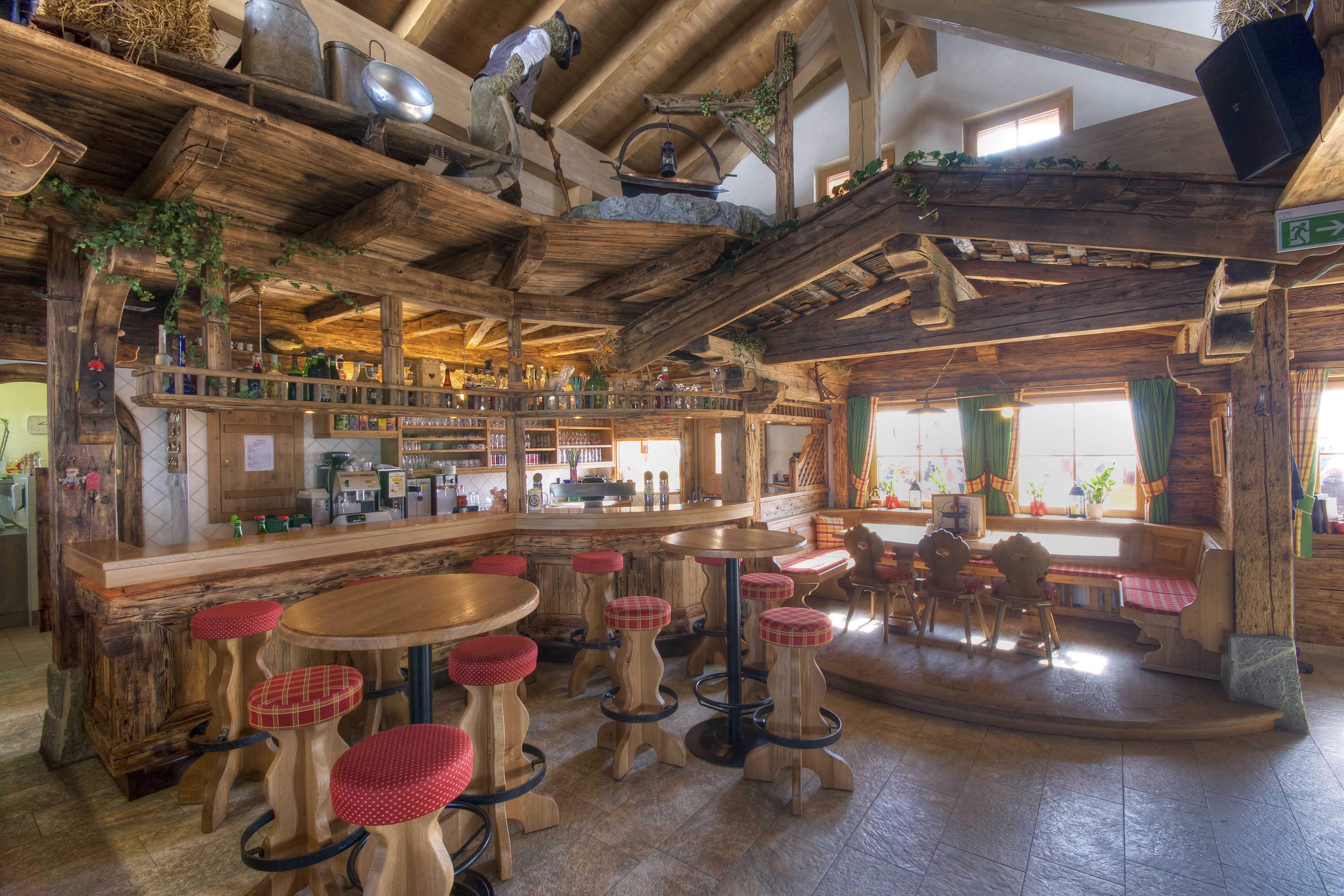 (c) Skihuette-rettenstein.at