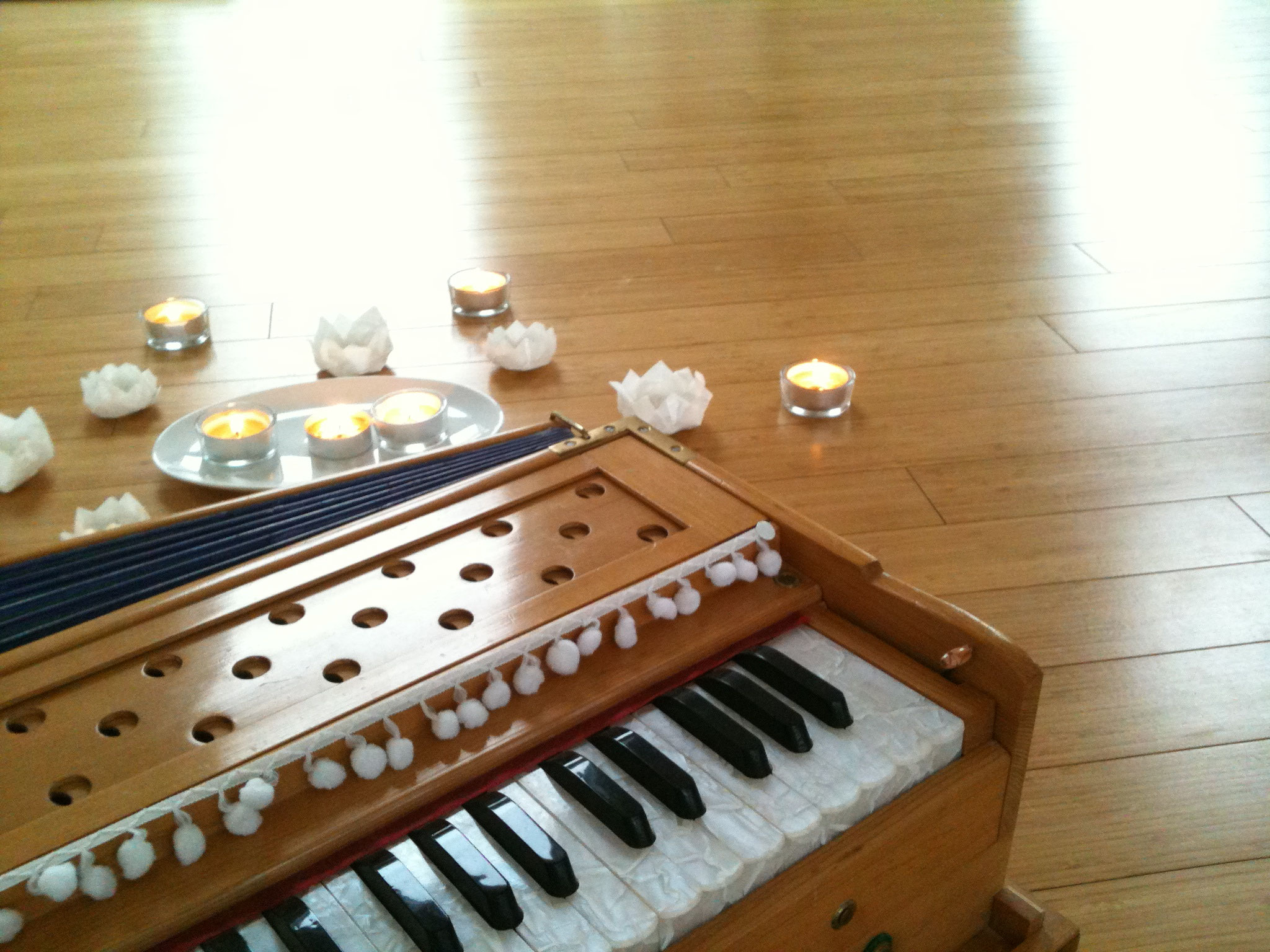 HARMONIUM KUNDALINI YOGA ZENTRUM BLISS HANNOVER