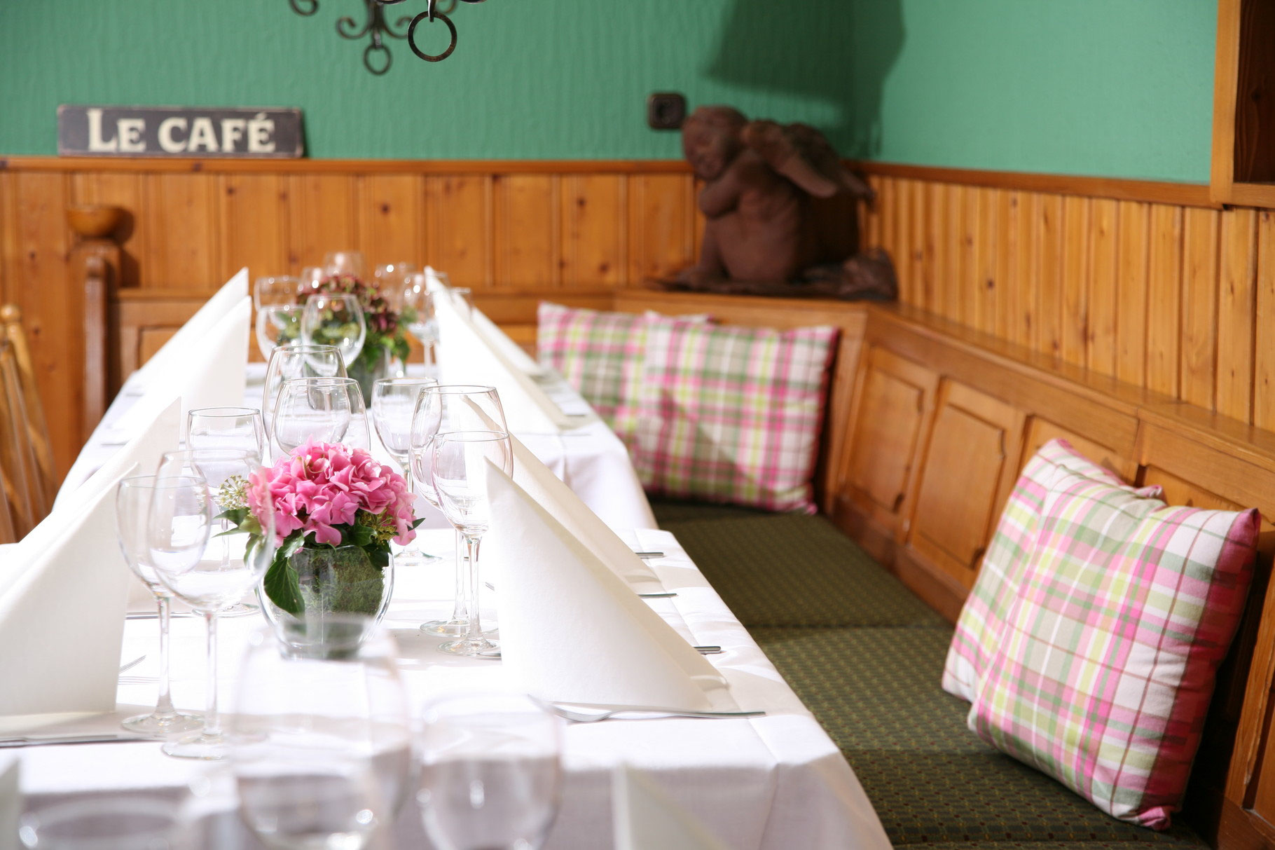 Gutbürgerliche & internationale Küche - Landgasthof ...