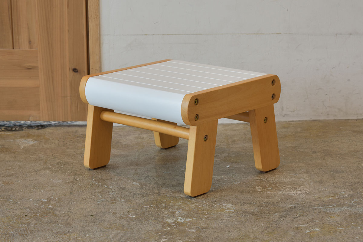 踏み台 - 子ども用家具Kidzoo(キッズー)シリーズの公式ホームページ