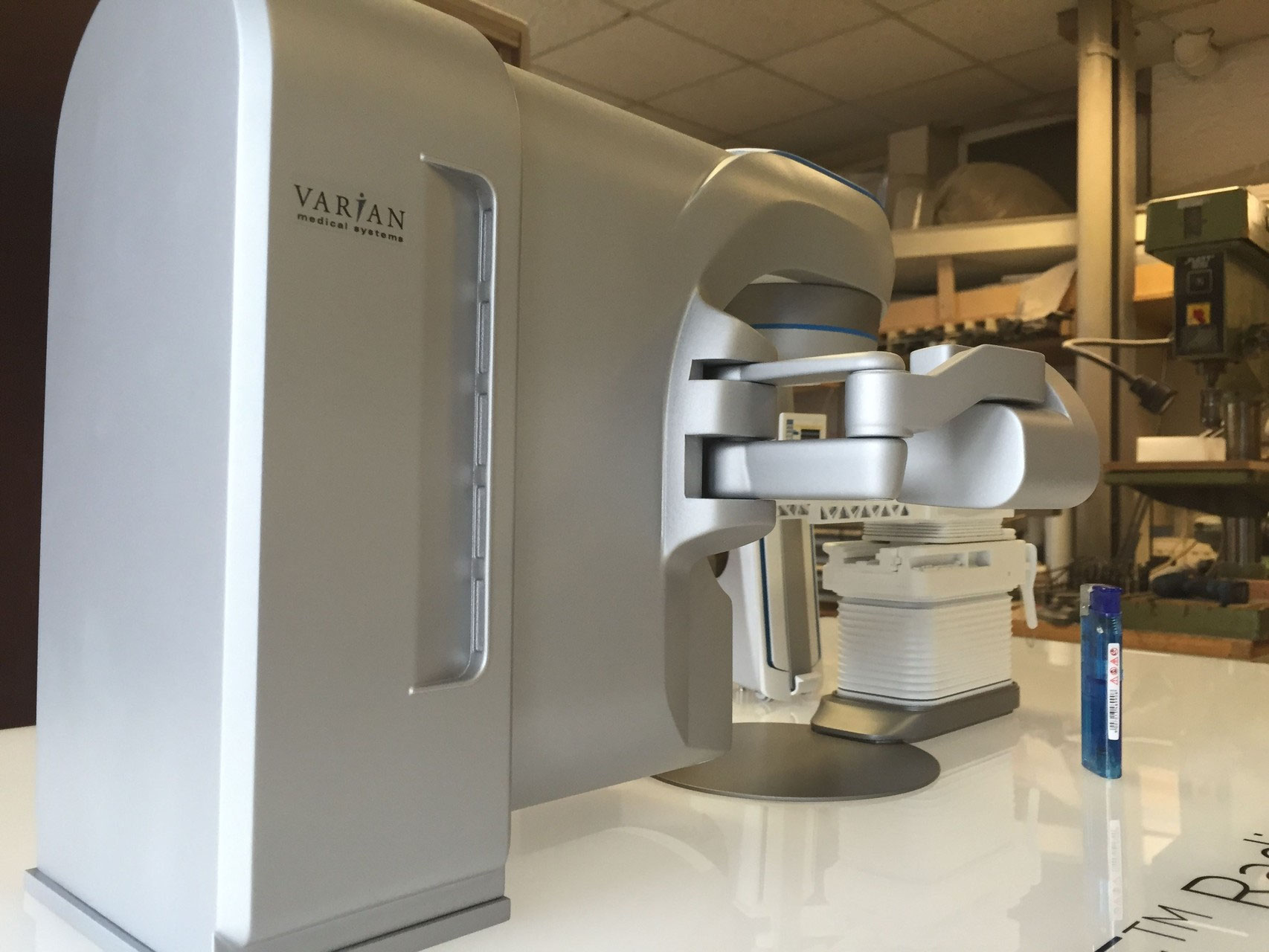 Varian Edge™ Radiosurgery System PS Modellbau