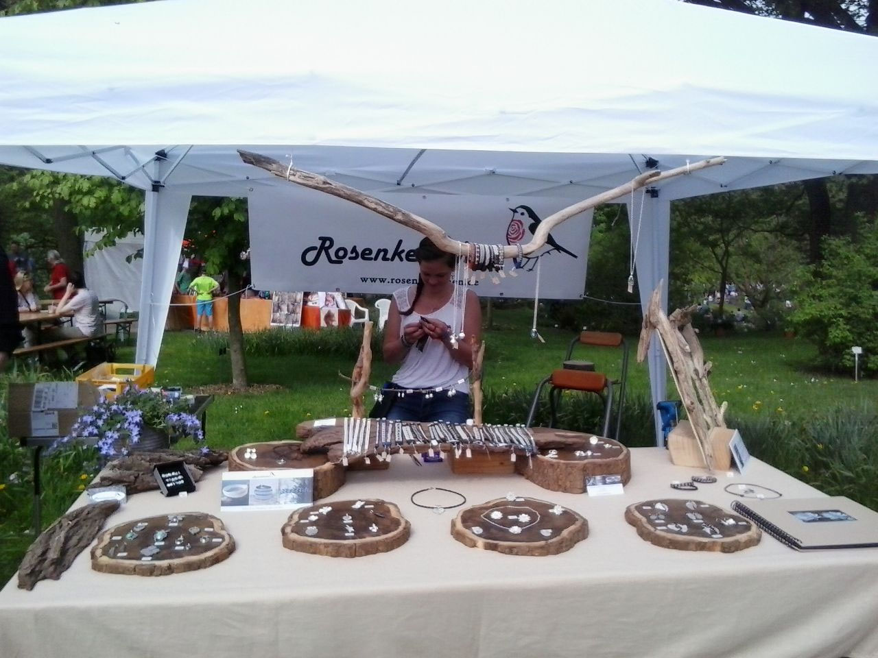 2016 22 Kunsthandwerkermarkt Im Engelshof Lebensart Koln