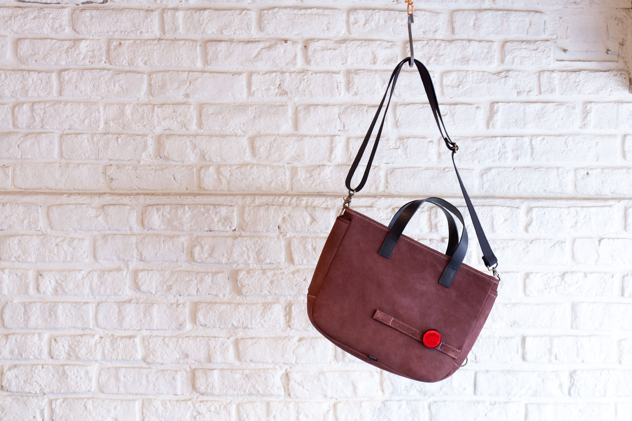 みなさん専用 シュリンクレザー 薄マチA4縦長 マグネットボタン付き ミニトート