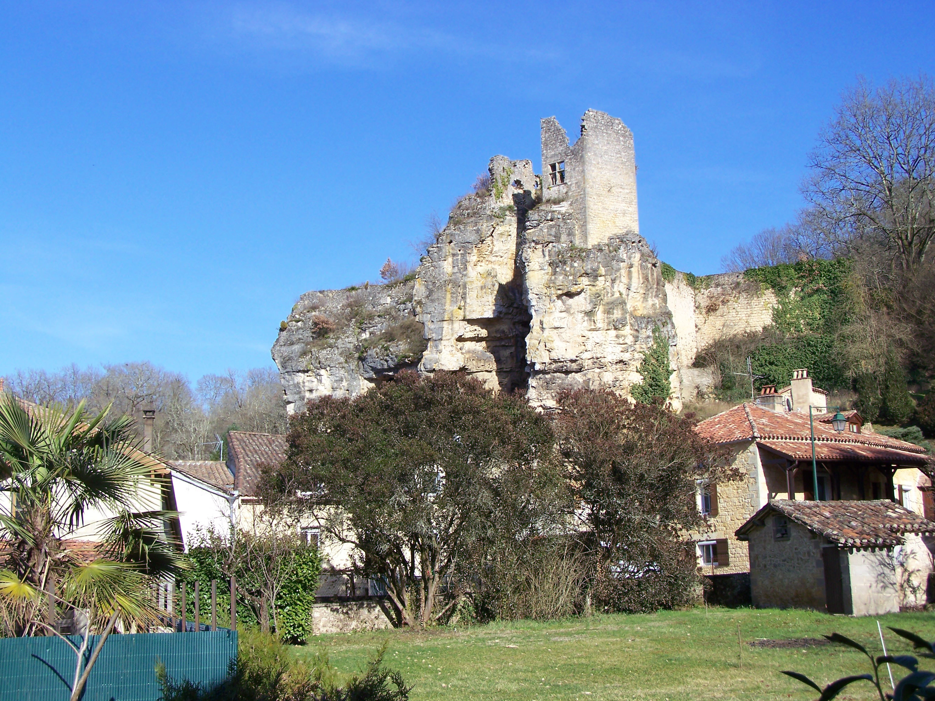 Si vous aussi, vous avez envie de partager des photos de notre beau village... www.cuzorn.fr Si vous aussi, vous avez envie de partager des photos de notre beau village... www.cuzorn.fr