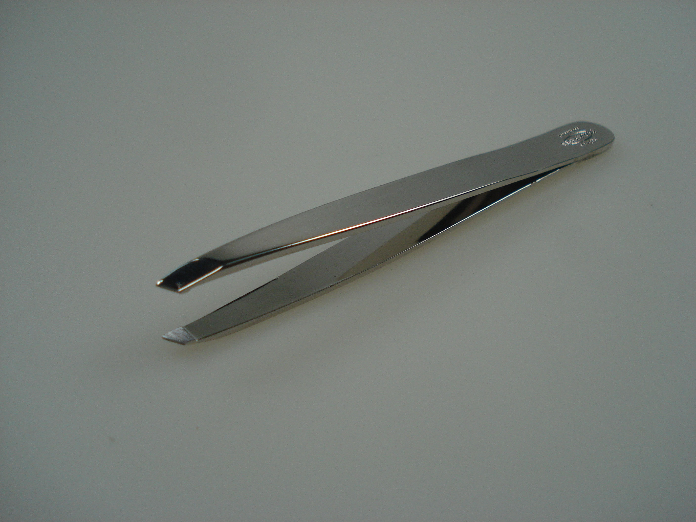Tweezers Eschenburg Manikür Stahlwaren Fine Manicure made in Germany