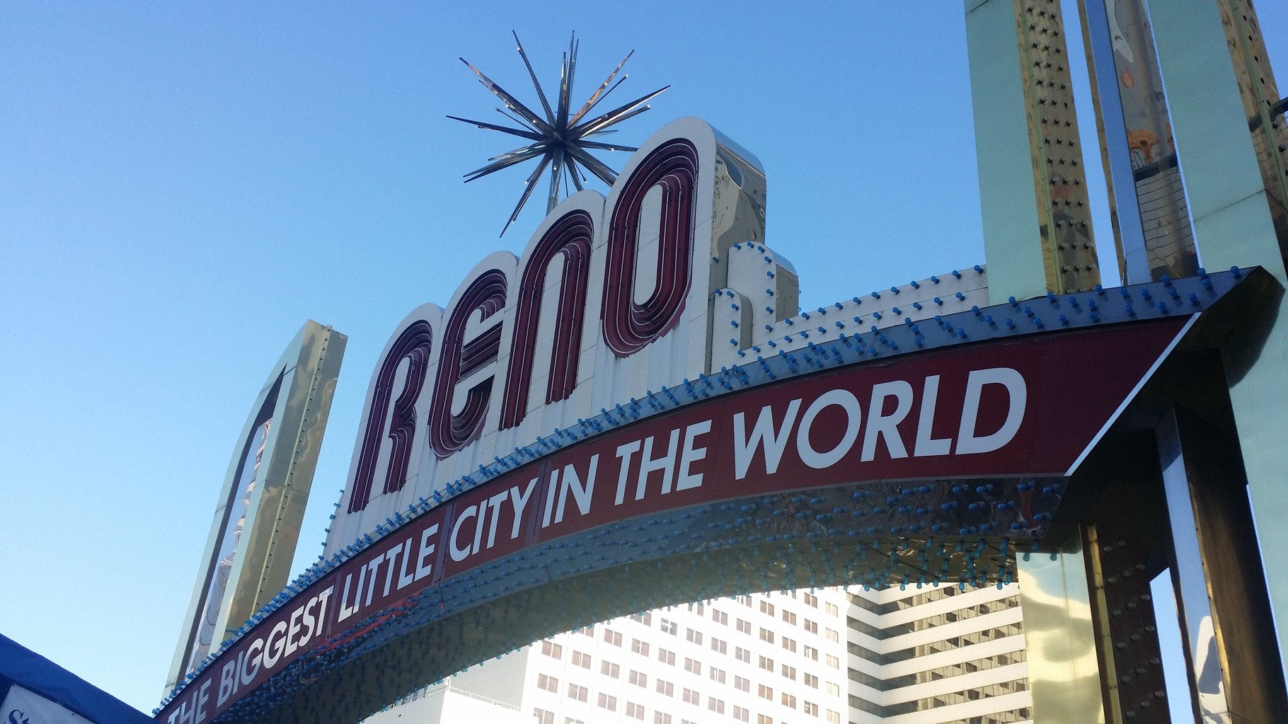 RENO WINDOW SCREEN REPAIR (775) 9979498