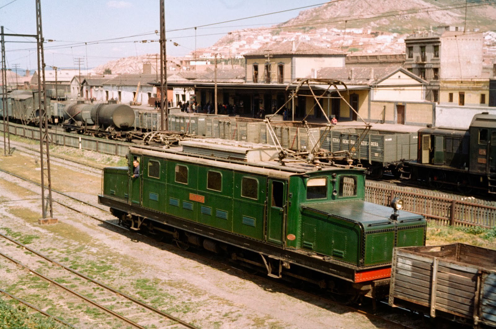 Ferrocarril de Peñarroya a Puertollano y Fuente del Arco La Sociedad