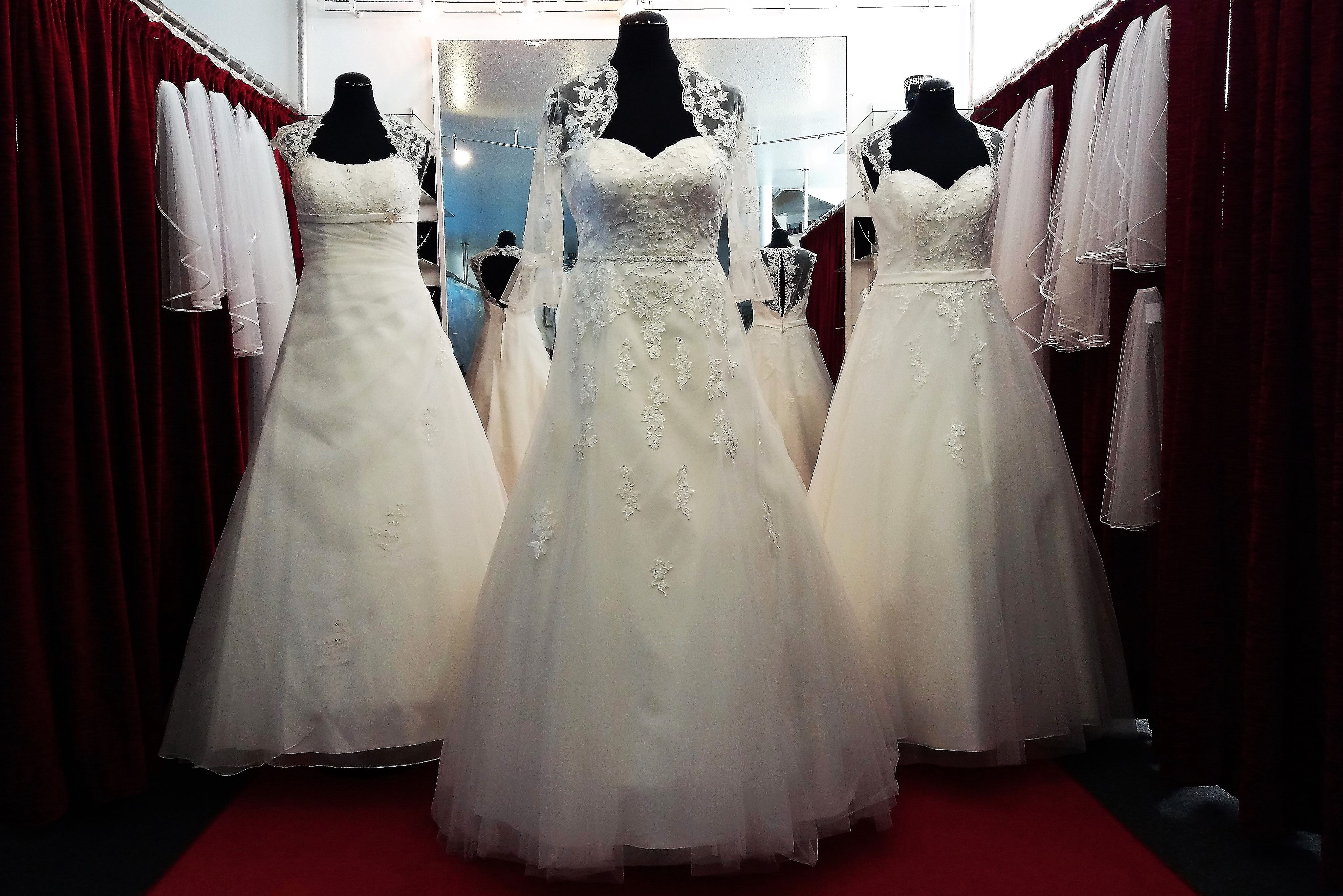 Anfahrt Hochzeitsausstatter Peters Alles Fur Die Braut