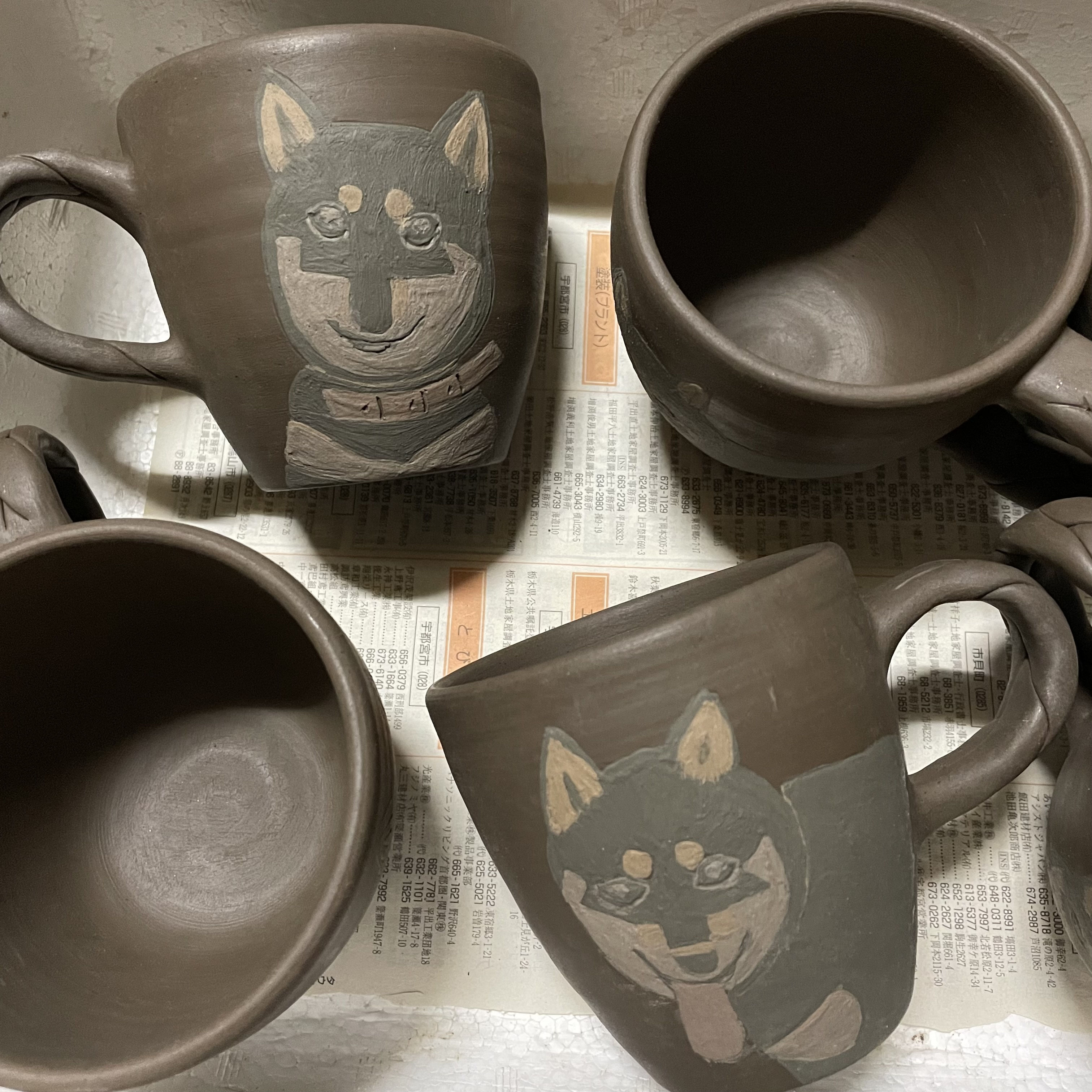 マグカップに泥絵付け - 陶器作りの女職人が綴る作陶の記録