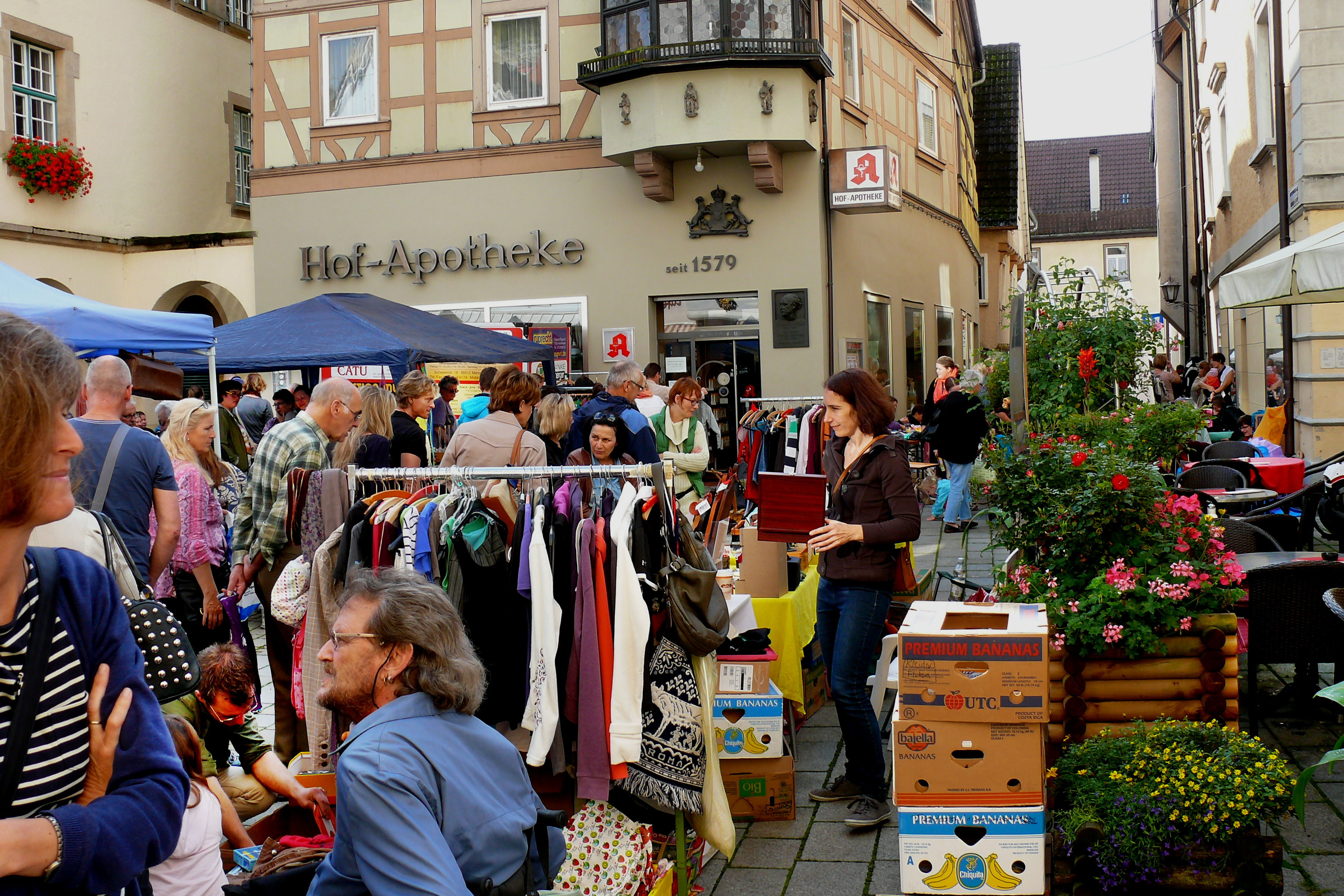 Flohmarkt_Bilder HGV die Stadtinitiative e.V.