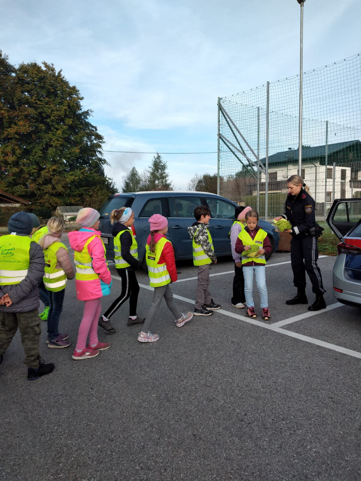 Apfel Zitronen Aktion - Volksschule St.Pantaleon 5120